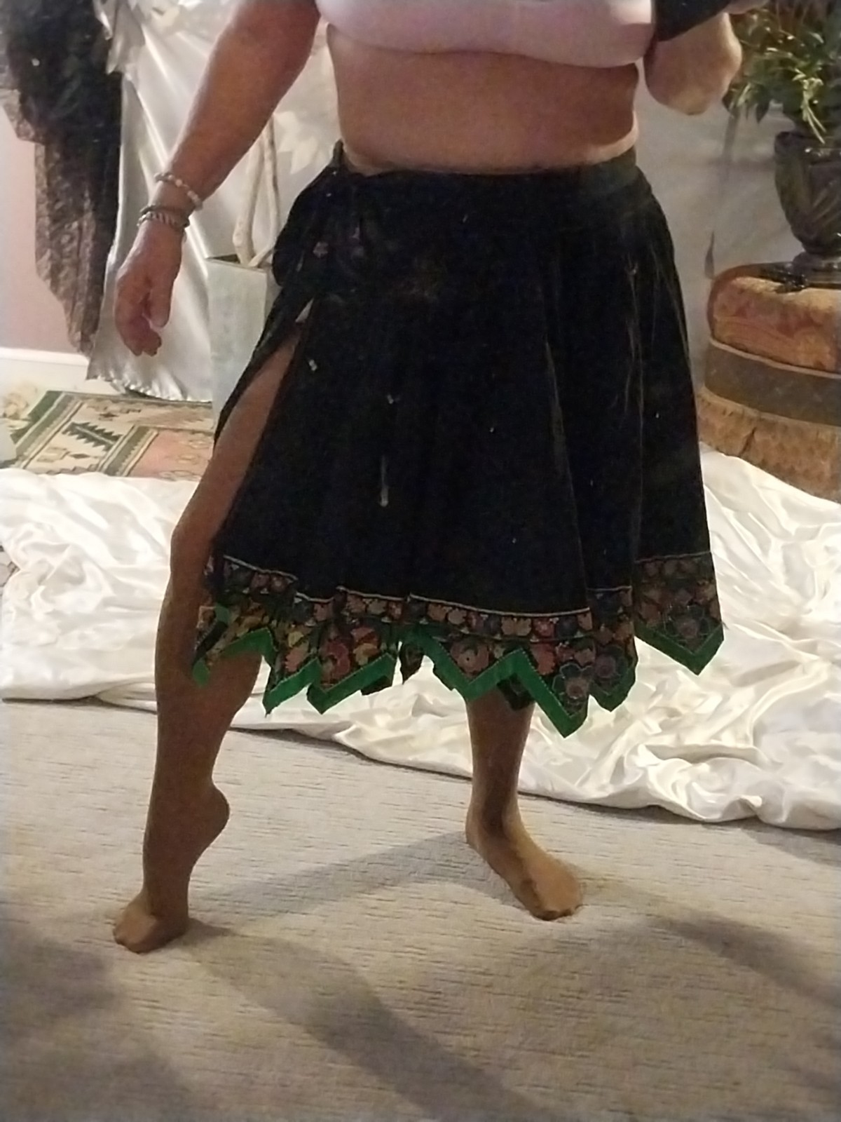 vtg Bolivia Ketchikan PERUVIAN ANDEAN WOMEN CLOTHES SKIRT POLLERA Cross stitch L