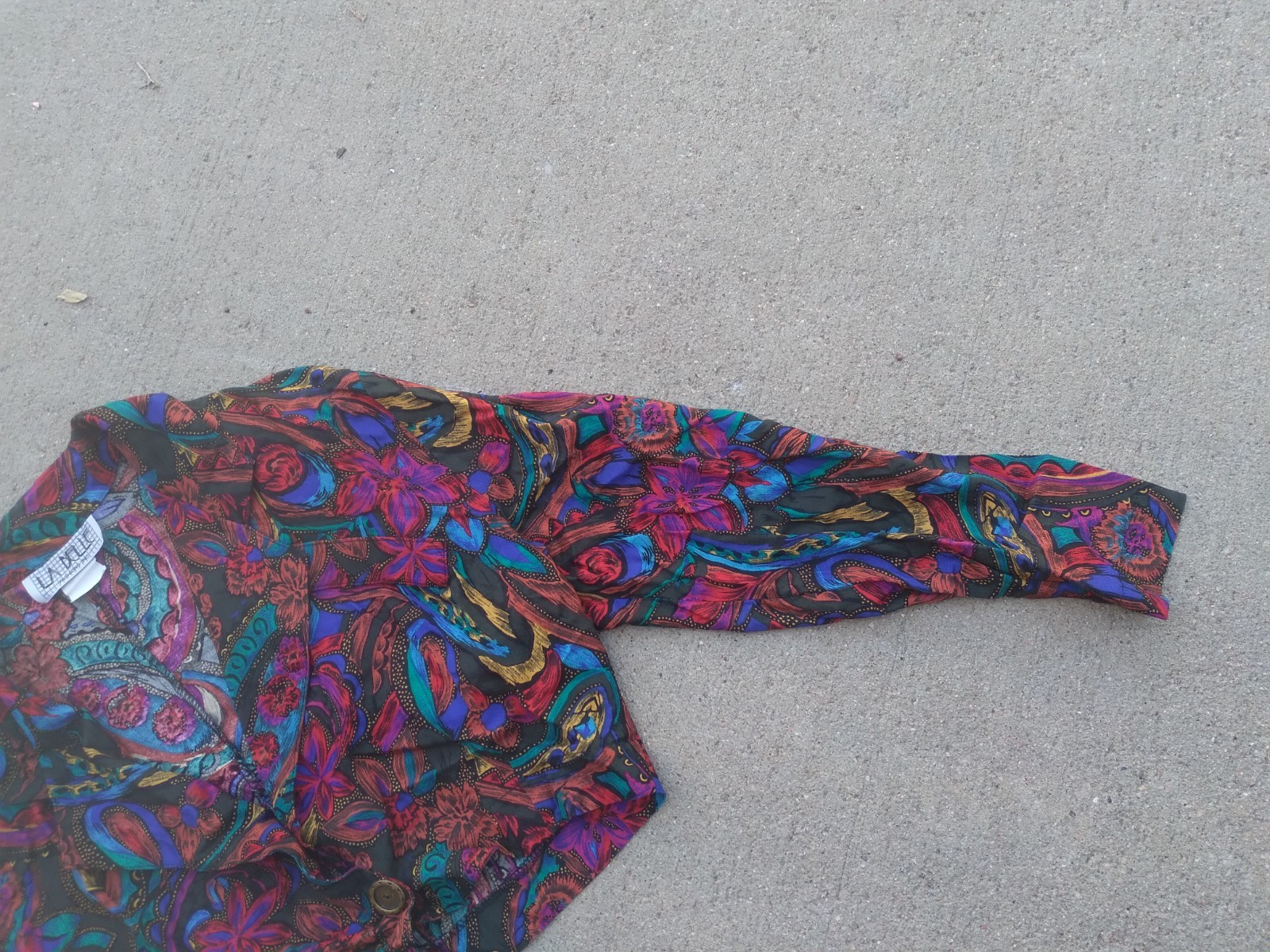 Vintage La Belle Fashions Top Women’s Small Crop Top Long Sleeve 90s Style