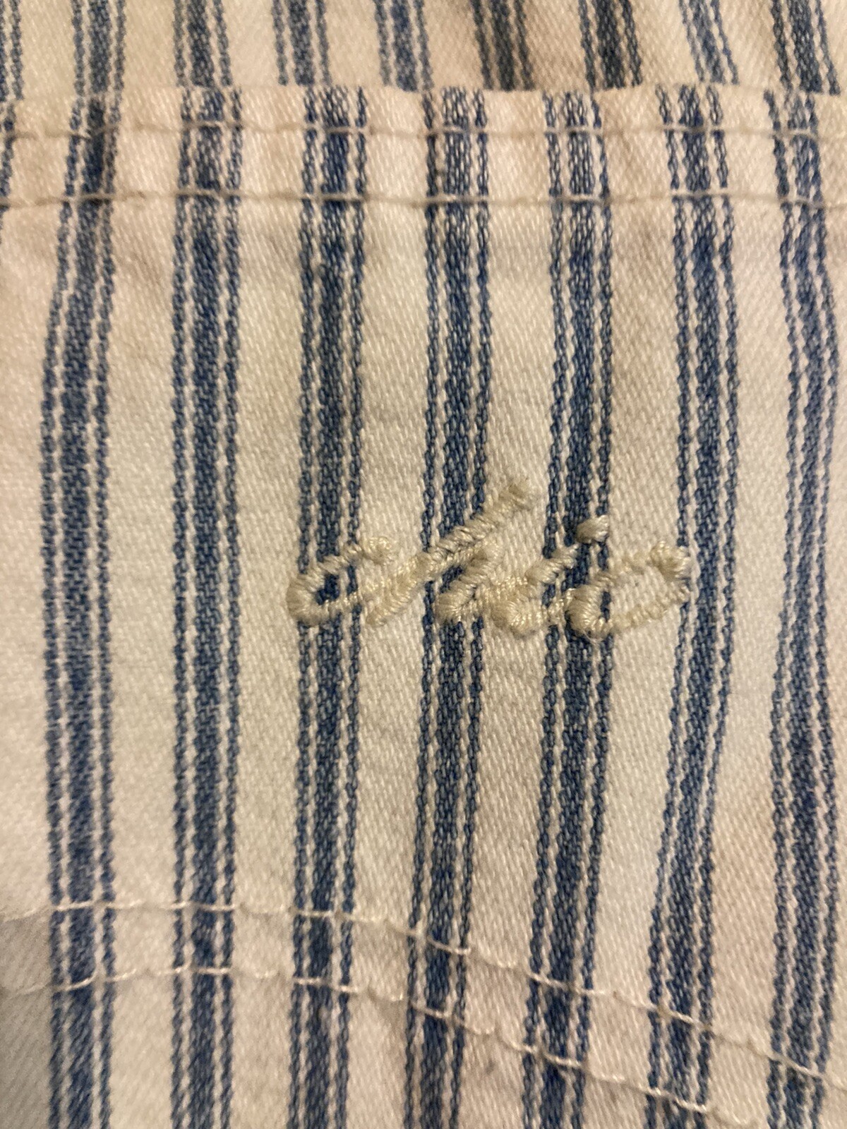 Chic Woman’s shorts vintage mom jeans striped size 14 SEE MEASUREMENTS