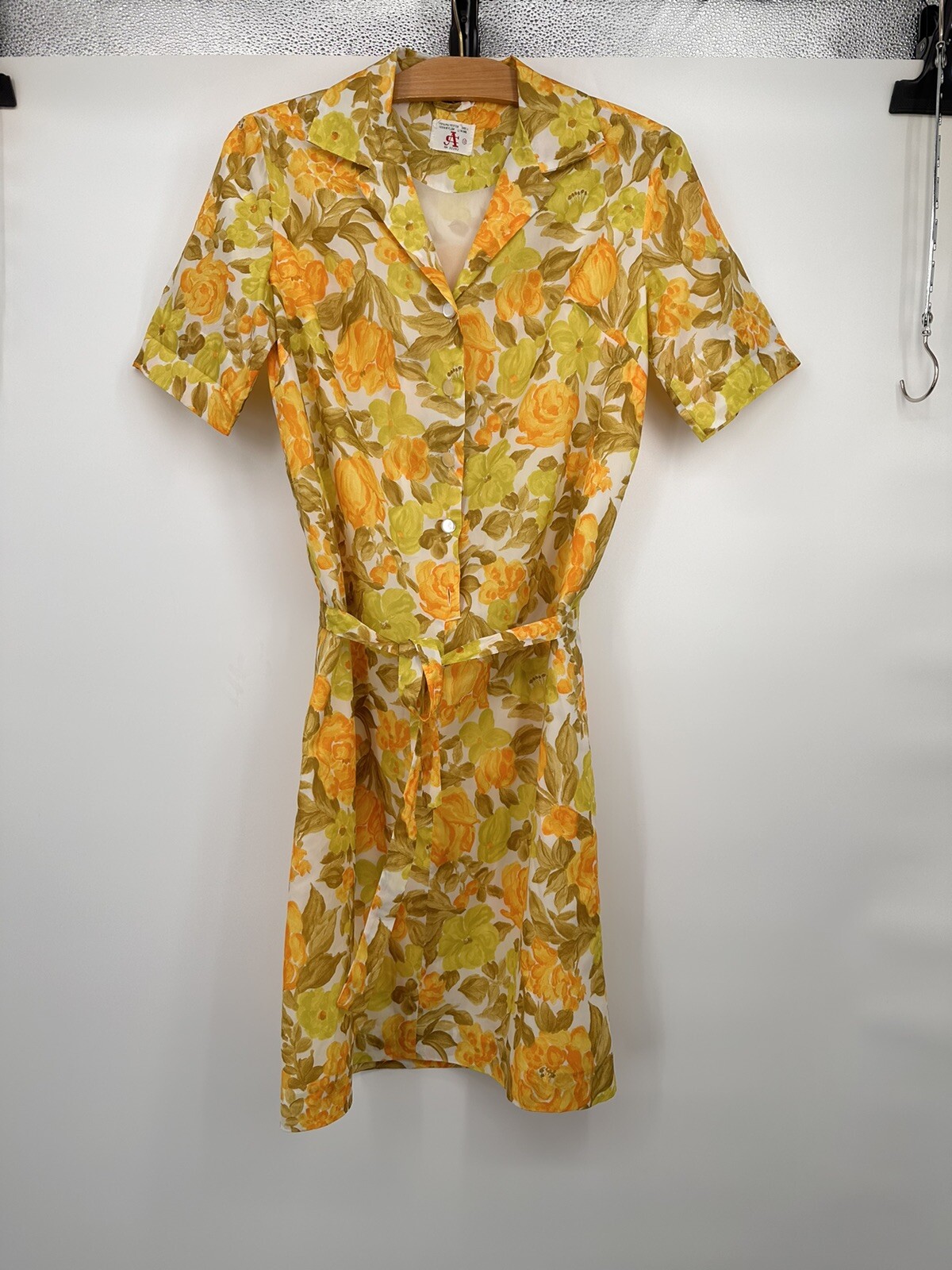 Vintage Ca 1960s sleeveless yellow lemon colors belt multicolor nylon dress