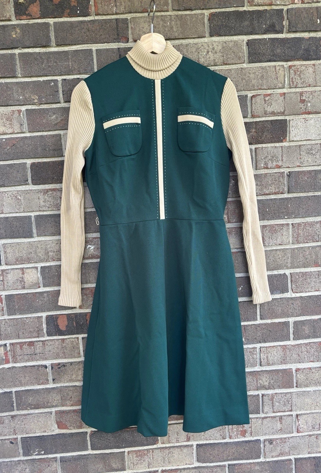 Vintage 70s Momentum Mod Space Age Dress Green Cream Knit Turtleneck A Line XS