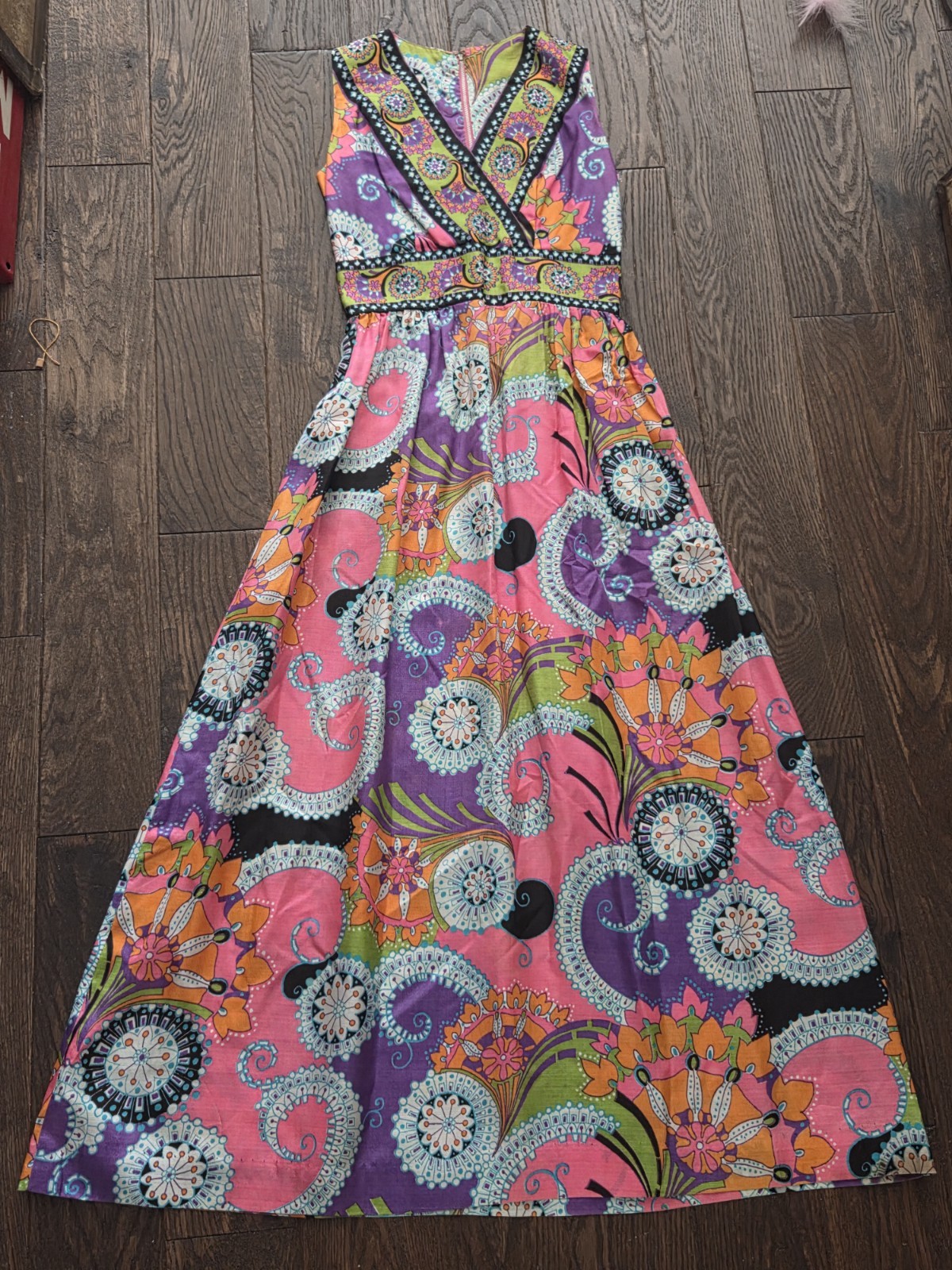Vintage 70s Psychedelic Paisley Floral Maxi Dress Pink Purple Boho Hippie S