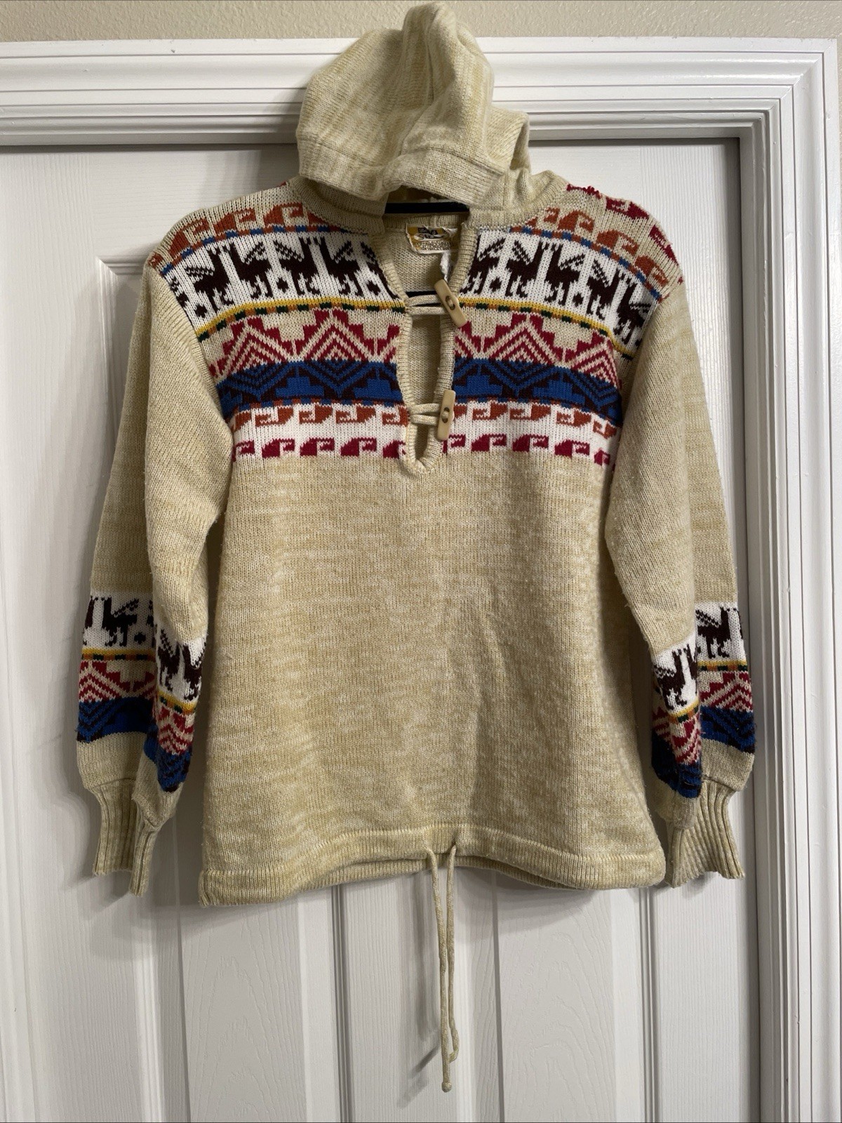 Vintage 70s Acrylic Hoodie Womens Woolco Stroller Size Medium Aztec Design