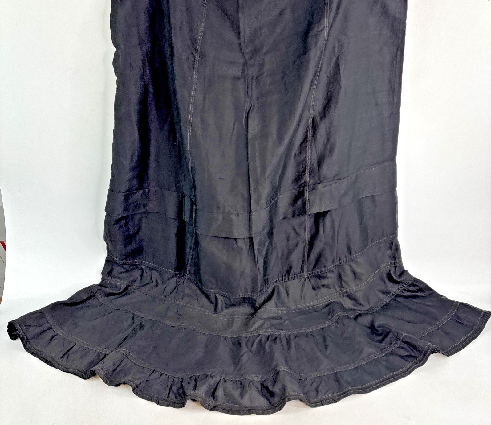 Antique 1890/1900 Victorian Edwardian Black Mourning Petticoat Skirt Slip