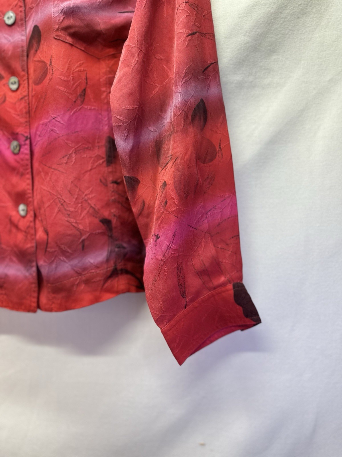 Chico’s Design Vtg 1990’s 100% Silk Red Ombre Watercolor Strip Wearable Art Sz L
