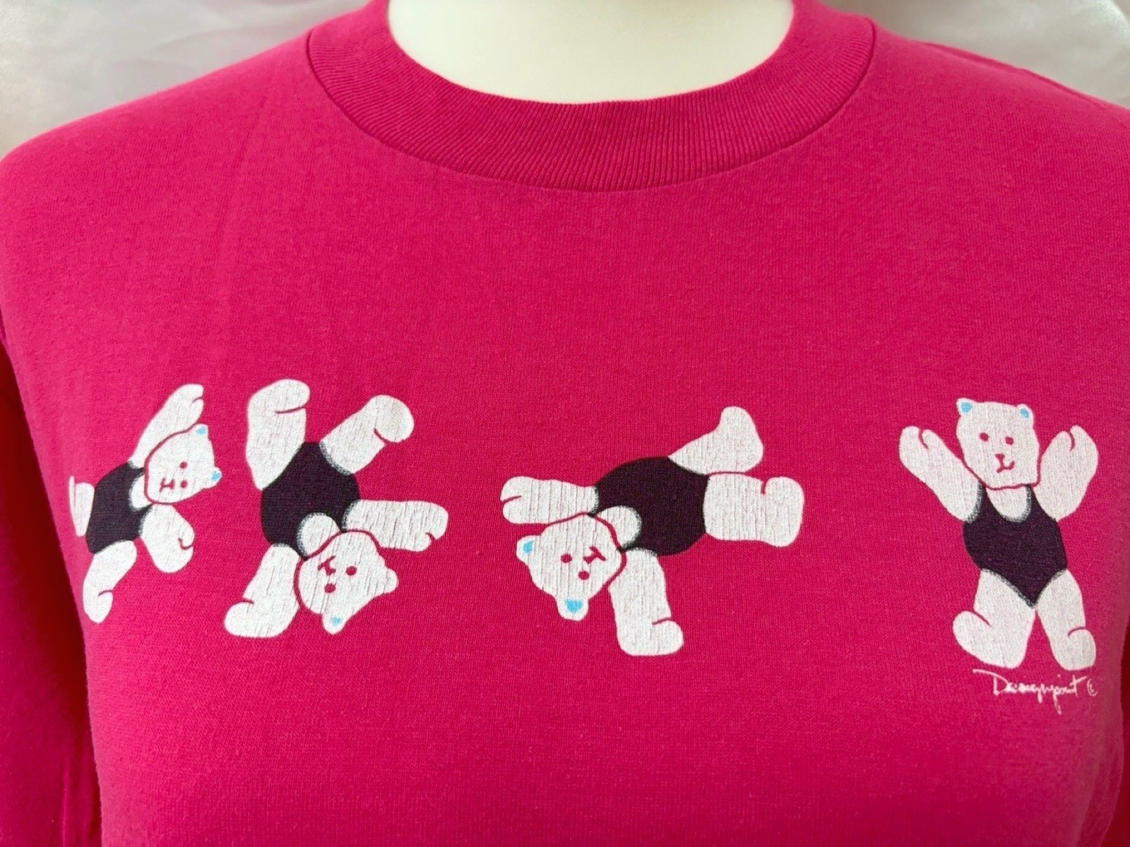 Vintage 1980s JERZEES by Russelll Teddy Bear Graphic T shirt USA Burgundy Cute