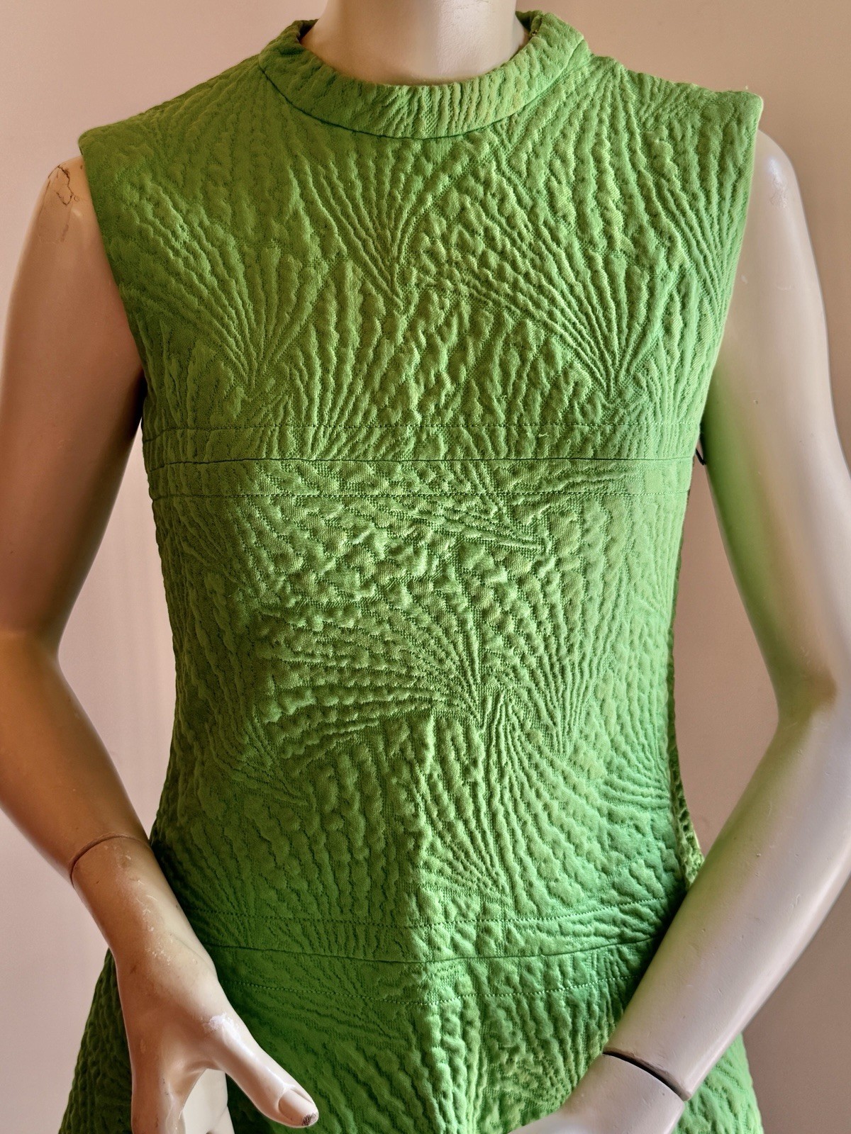 VINTAGE FRENCH LABELLED JACQUE HEIM 1960 EMERALD MINI DRESS