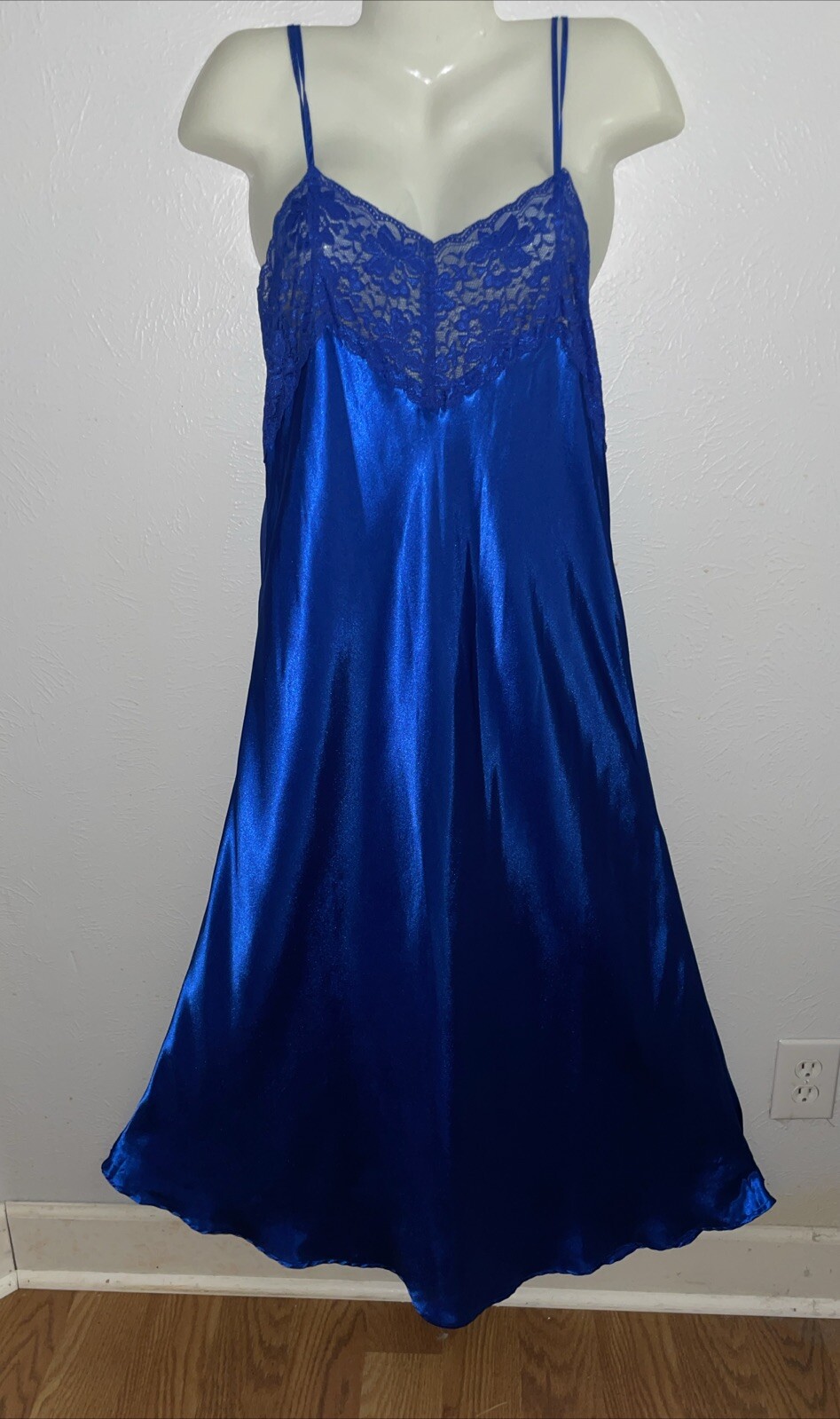 Amoureuse M 14/16 SATIN GLAMOUR Long GOWN Liquid NIGHTGOWN Lingerie Dress Plus