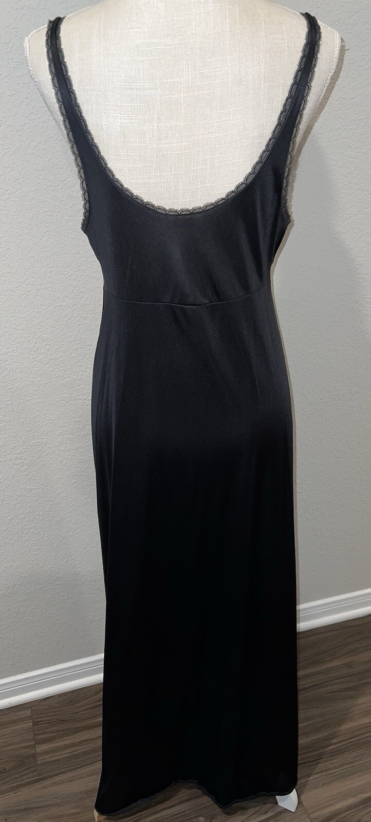 Vintage Vanity Fair Nightgown Black Maxi Sleeveless Front Slit Lace Rare Cut M