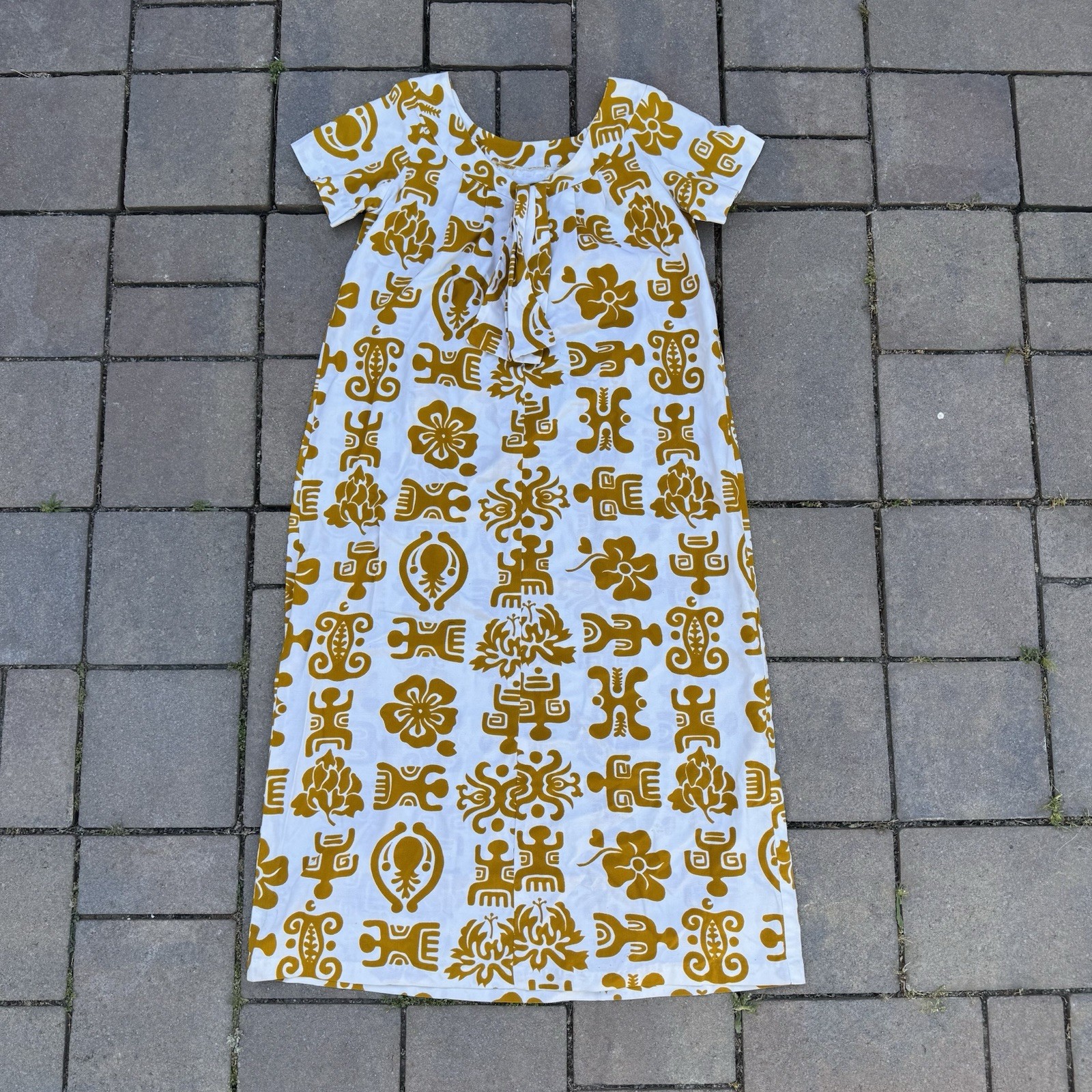 Vintage 60s 70s Muu Muu Dress Empire Waist Tiki Print Made In Hawaii Women’s M
