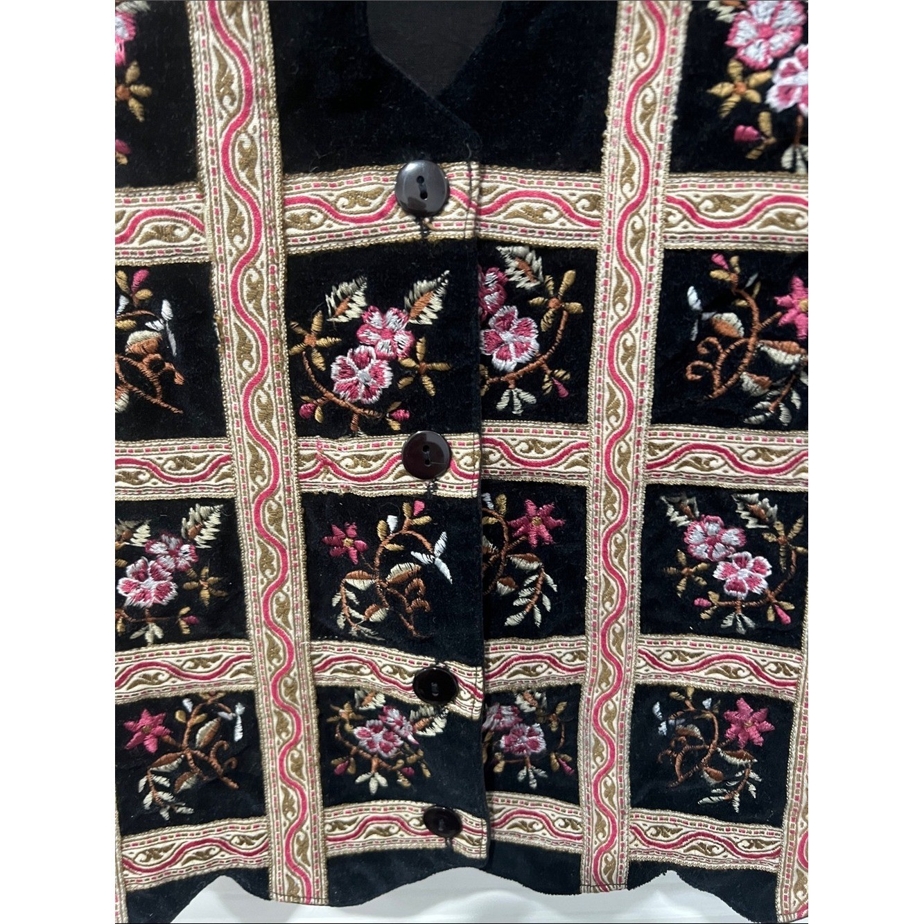 Vintage Van Heusen 100% Cotton Black Embroidered Button-Front Vest Size Large