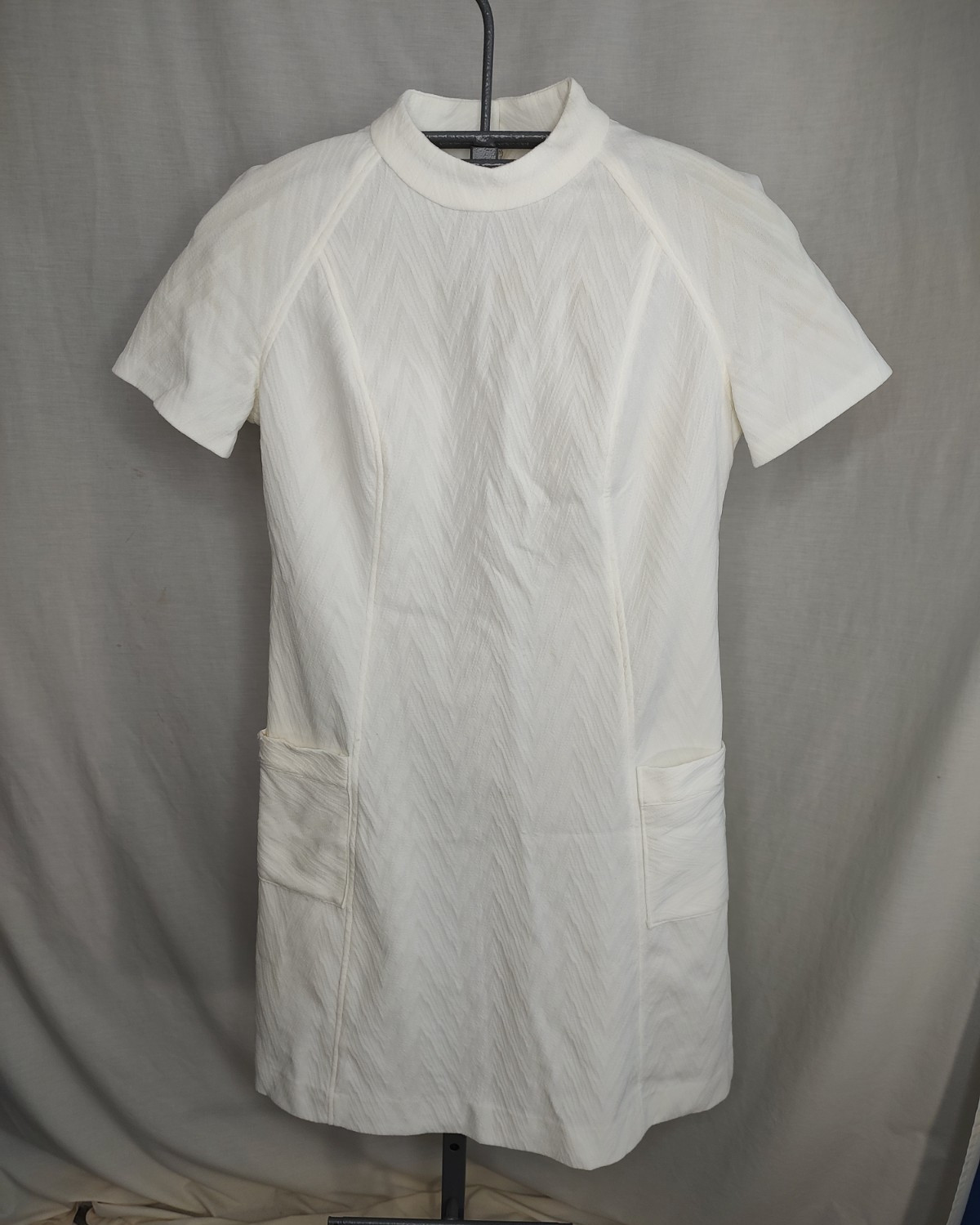Vintage 1960s/1970s White Nurse Dress Womens Sz Med? Medical Uniform Handmade?