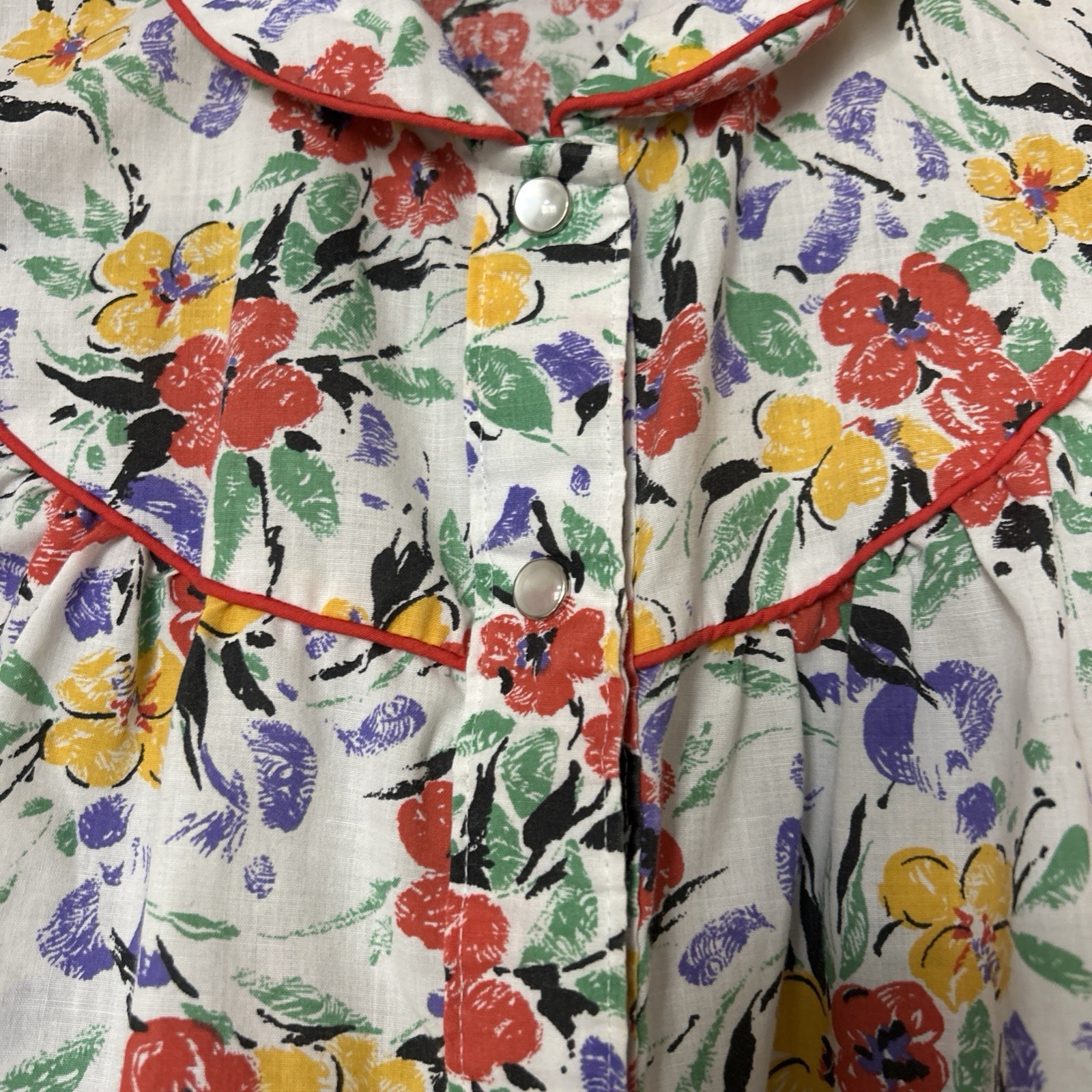 Vintage Sears Comfort Coat House Dress 70’s Red Trim Pearl Snaps POCKETS!! Small