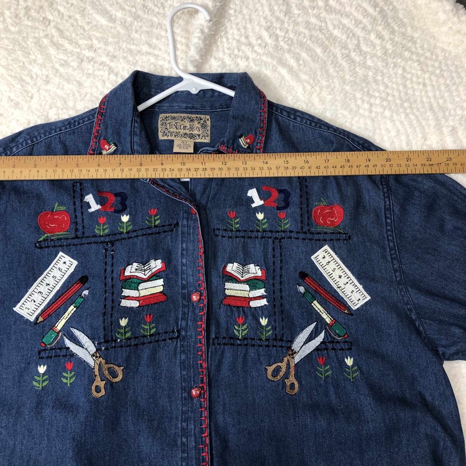 Vtg Denim Shirt Women’s Large Embroidered Elementary School Class Teacher