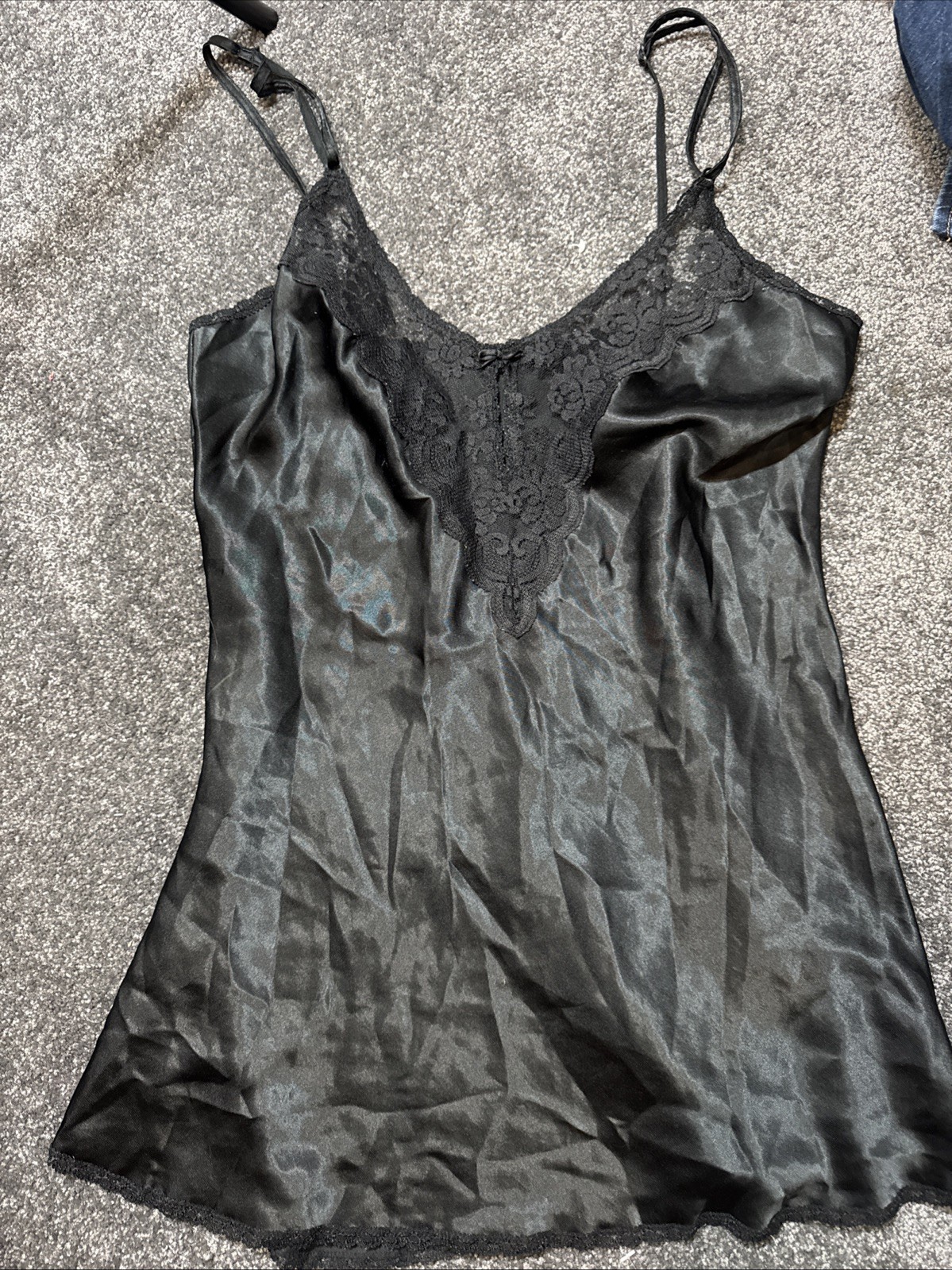 Vintage MAIDENFORM CHANTILLY Black LACE Size 36 Nylon Slip Sleep Polyester