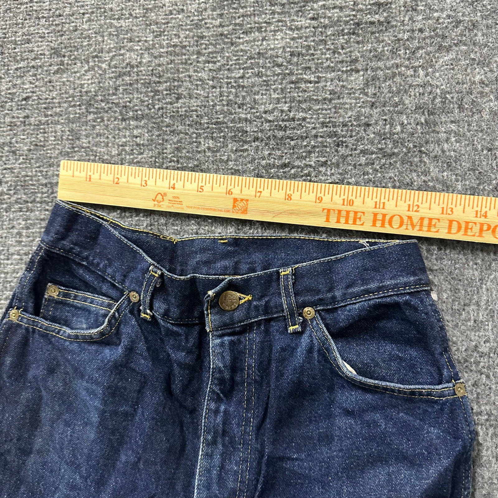 Lee Jeans Womens Size 9 Dark Wash High Waisted Straight Leg Cotton Made in USA