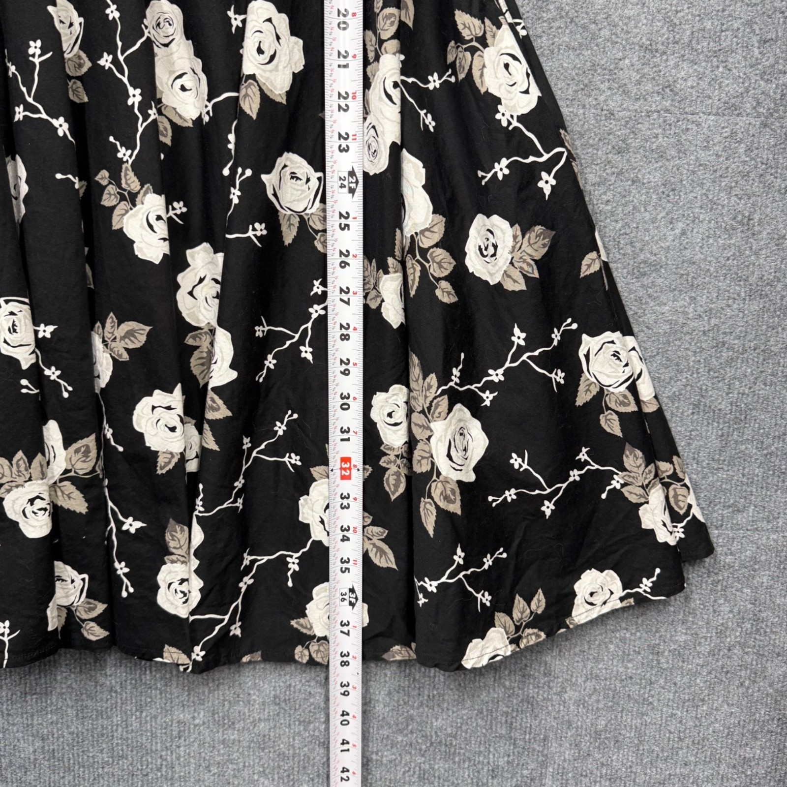Hell Bunny Vixen Pinup Swing Dress Black Floral Rose Gothic Rockabilly Size M