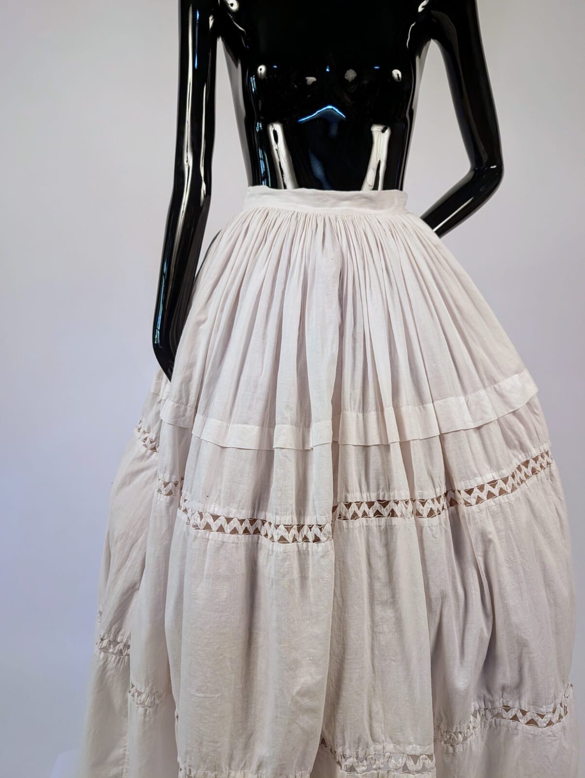 HAND SEWN MID 19TH C WHITE  PETTICOAT SKIRT W SAWTOOTH INSERTION & HEART LACE 
