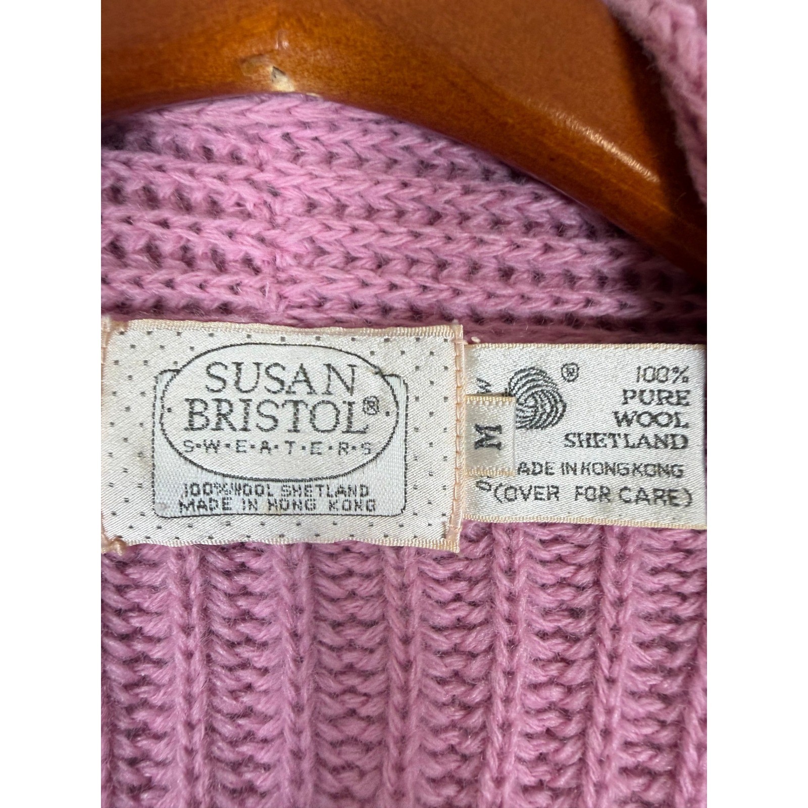 VTG Susan Bristol Cardigan Sweater Medium Pink Shetland Wool Chunky Knit Ribbed