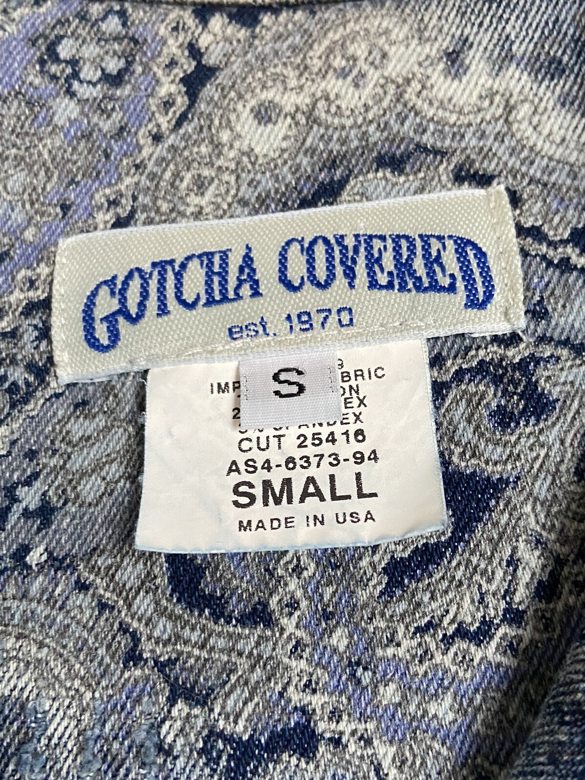 Vintage Gotcha Covered Womens Blue Knobby Paisley Denim Jacket Small