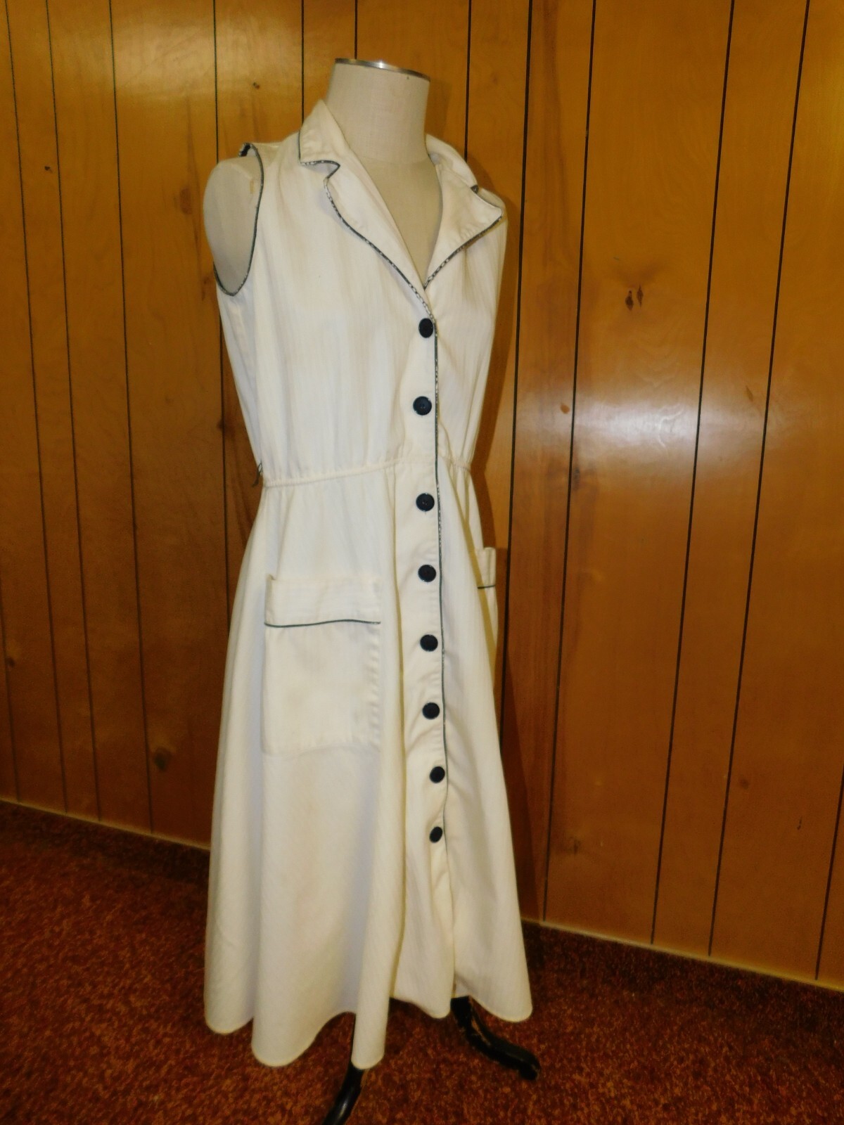 Vintage 50’s JAN SUE White Cream w/ Black Cotton Day Dress Waist 34″*