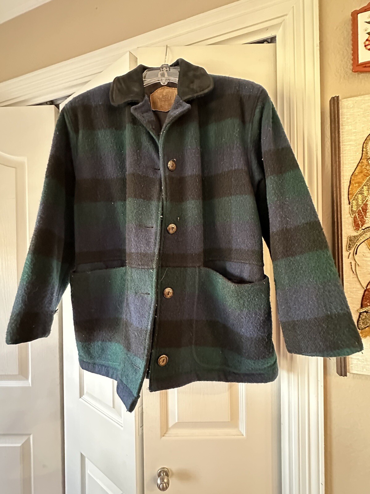 Woolrich Plaid Wool Coat, Leather Trim Size S Large Pockets, USA Vintage Women’s
