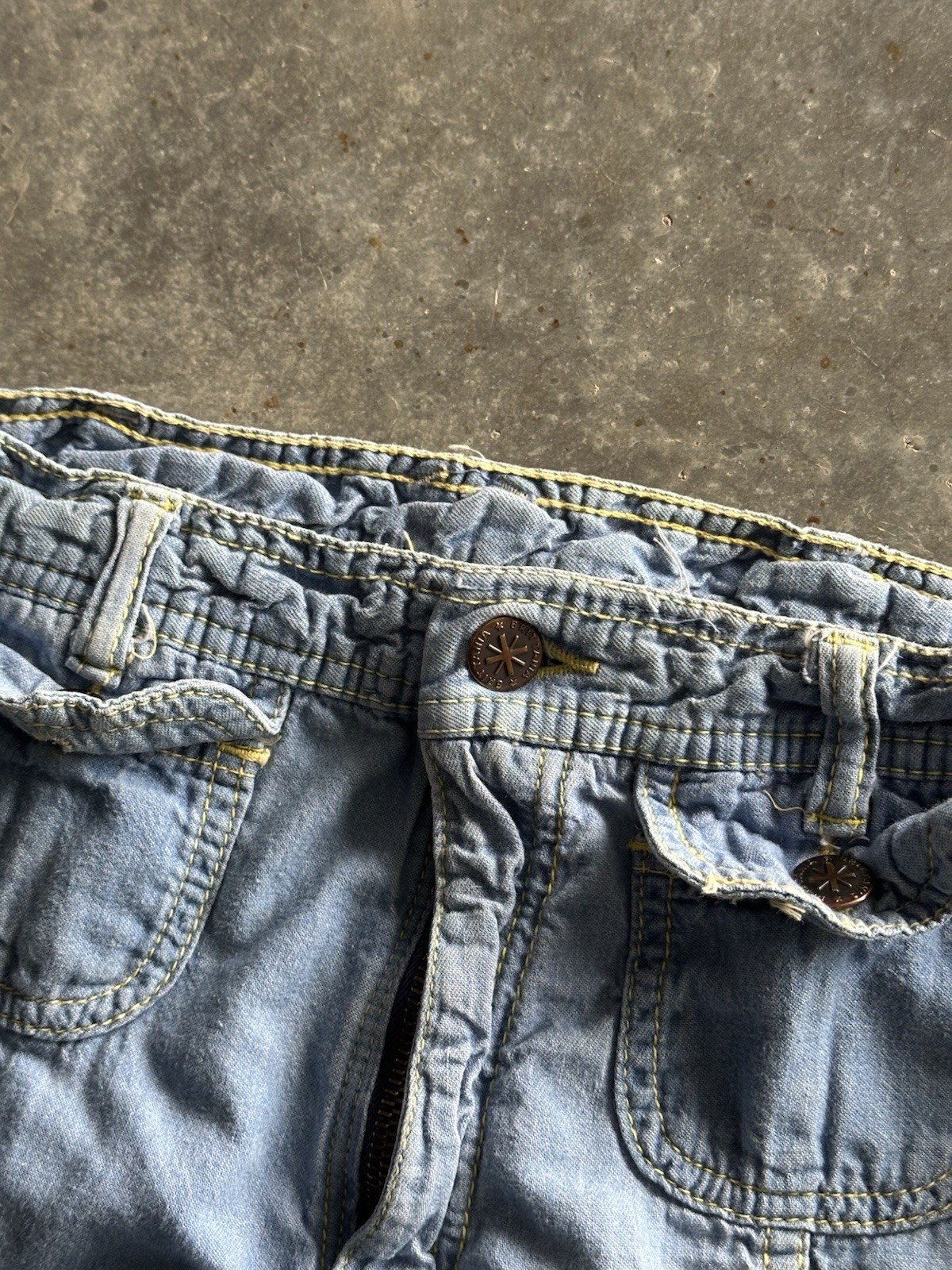 Vintage 70s Britannia Bell Bottom Jeans Flowy 26 X 32 Hippie Boho