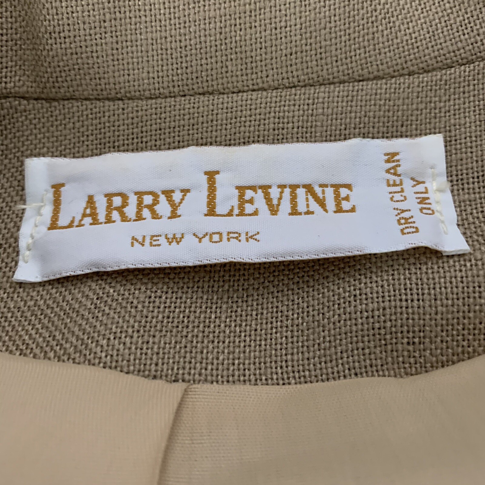 Larry Levine Womens Skirt Suit sz 10 Tan Blazer Pencil Classic Workwear VINTAGE
