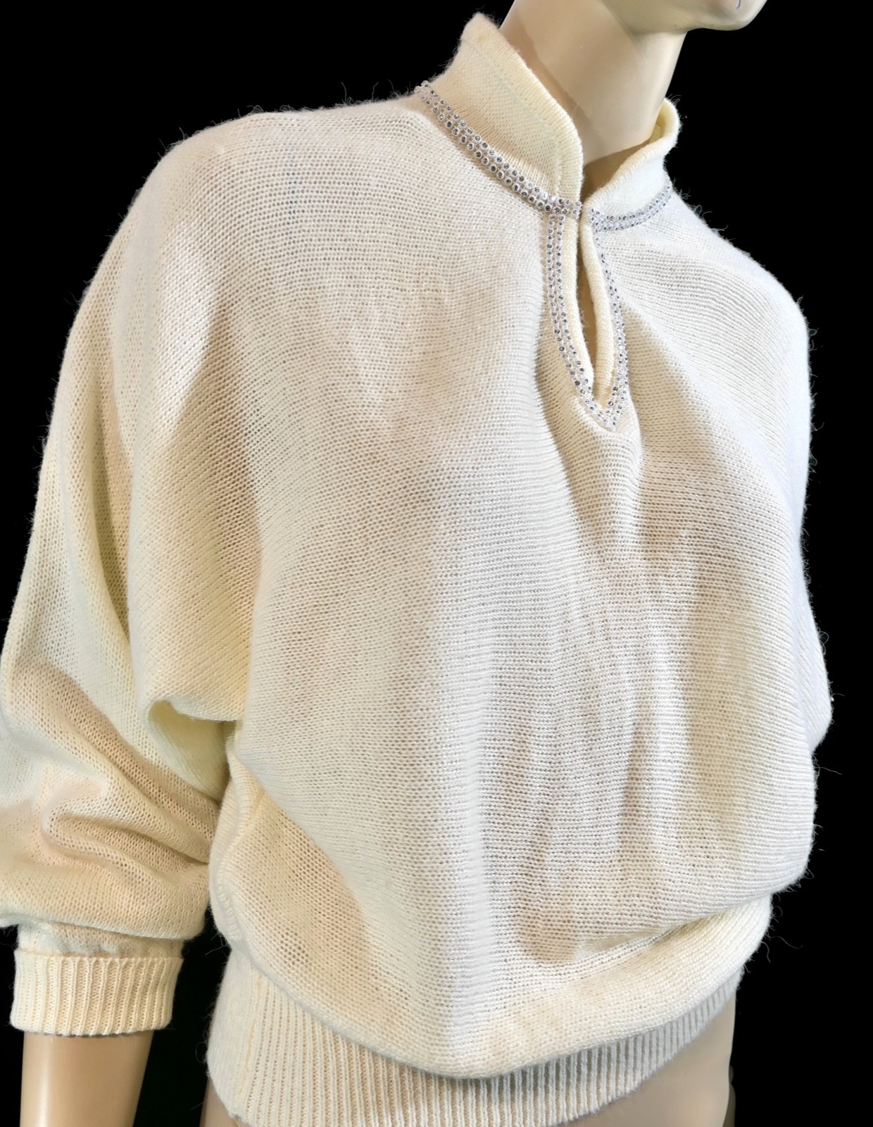 Vintage 70s 80s Rockabilly Rhinestone Creamy White Cropped Dolman Sweater XL