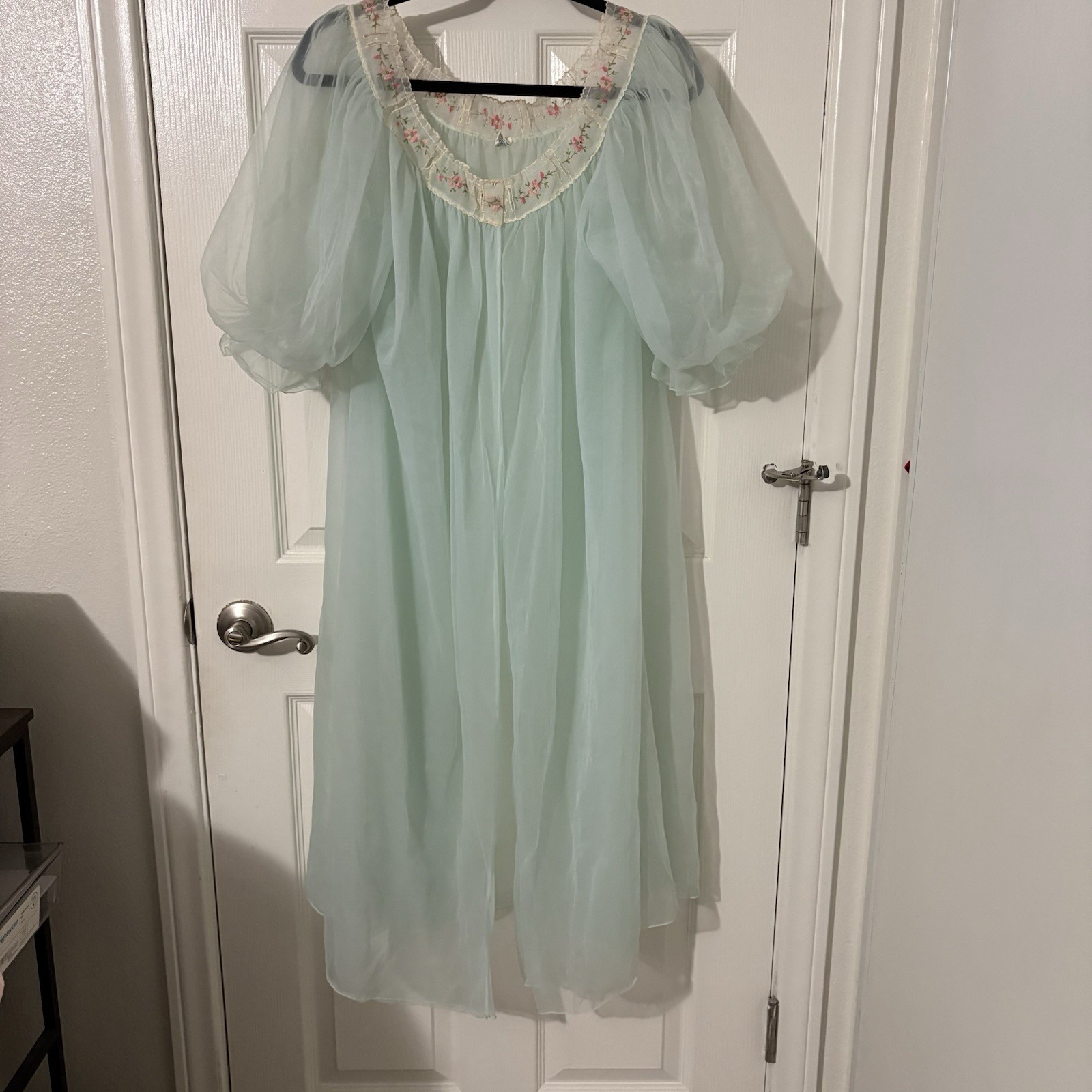 Vintage 1950s Powder Blue Nylon Peignoir Robe by Laros Medium