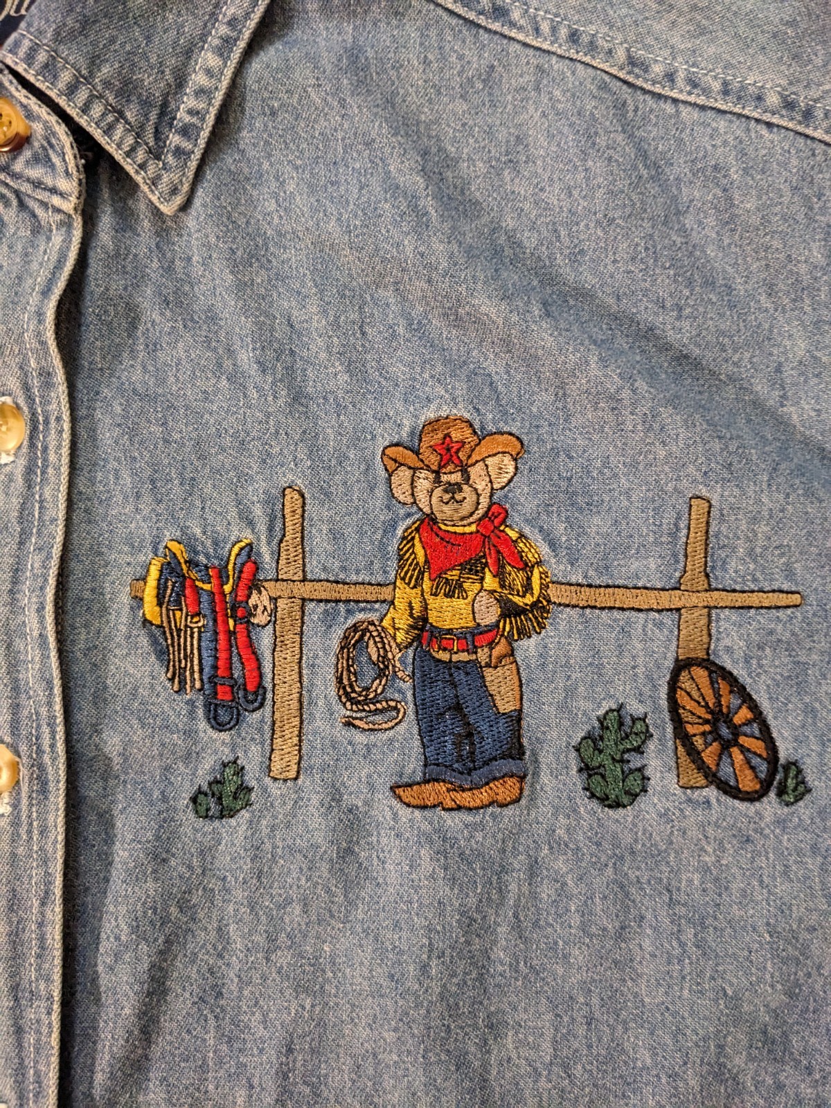 Vintage Let’s Quizz Again Embroidered Button Up Denim Shirt Cowboy Teddy Bears M