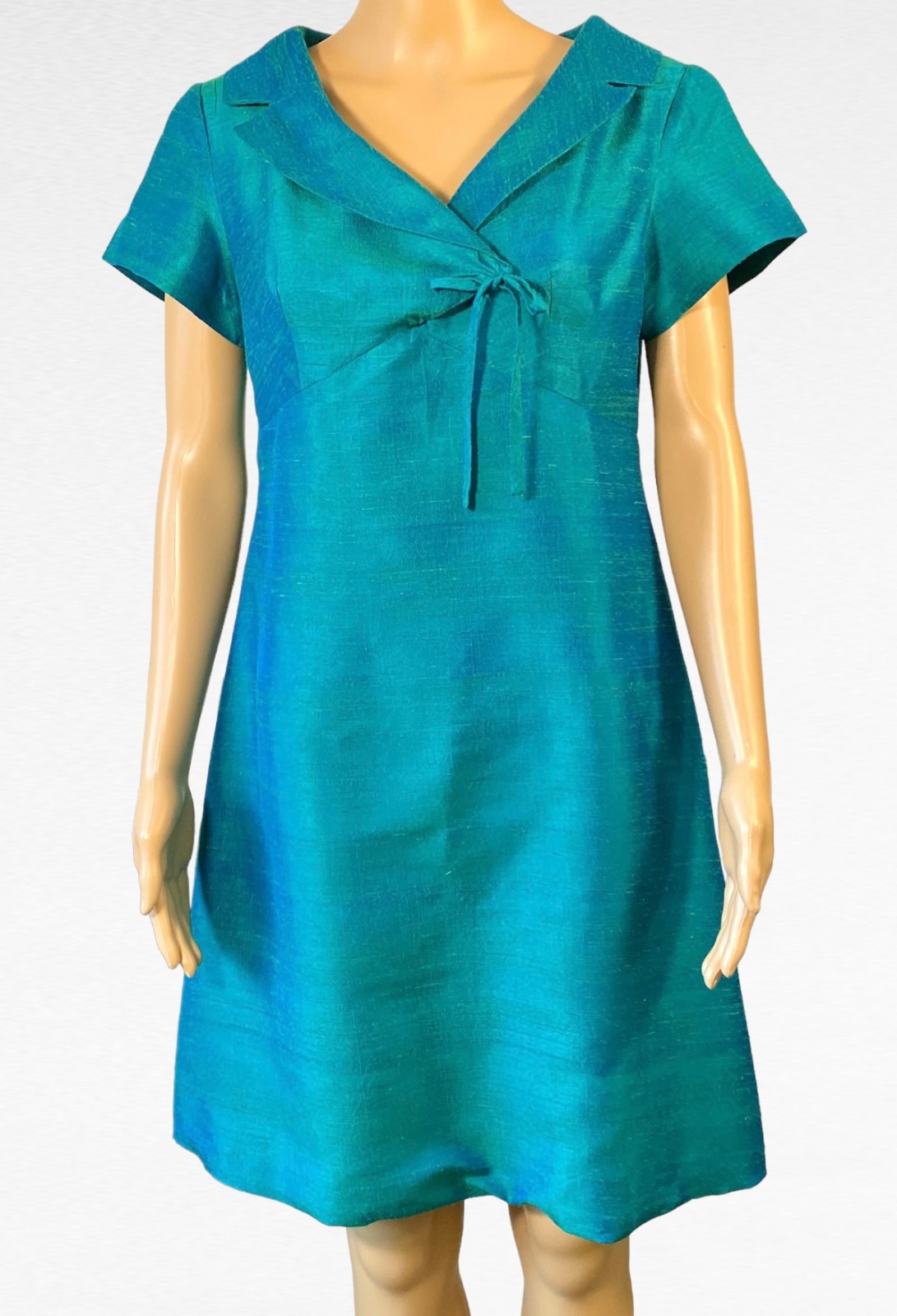 Vintage 1960s Thai Raw Silk Emerald Green Shift Dress Bangkok Bespoke Size 10