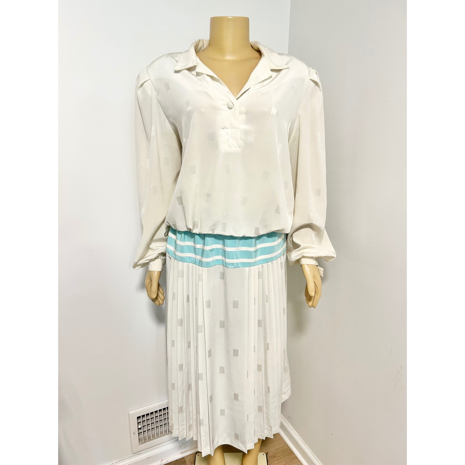 Vintage 70s Mod Jo Hanna York Joan Davis Cream Turquoise Pleated Dress Large