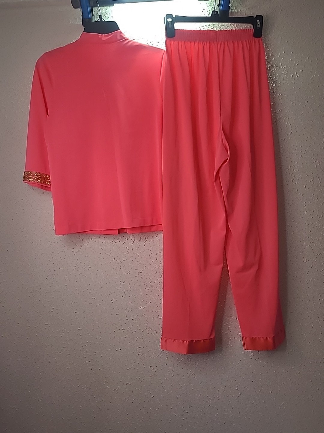 VTG 60s Lorraine Pajamas Coral Metallic Trim Lounge PJ Set Mod Regency Glam 34