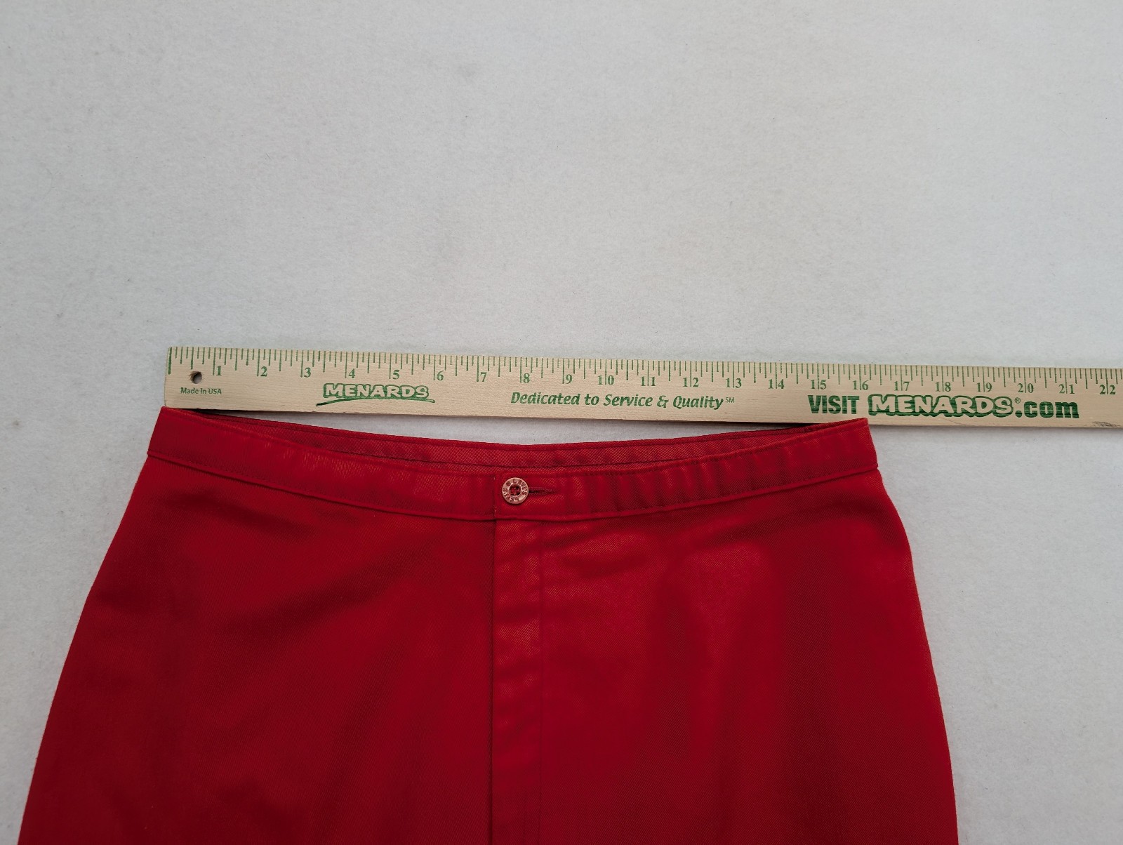 Levi’s Bend Over Vintage Women’s Pants Slacks Size 18 Red High Rise Flat Front
