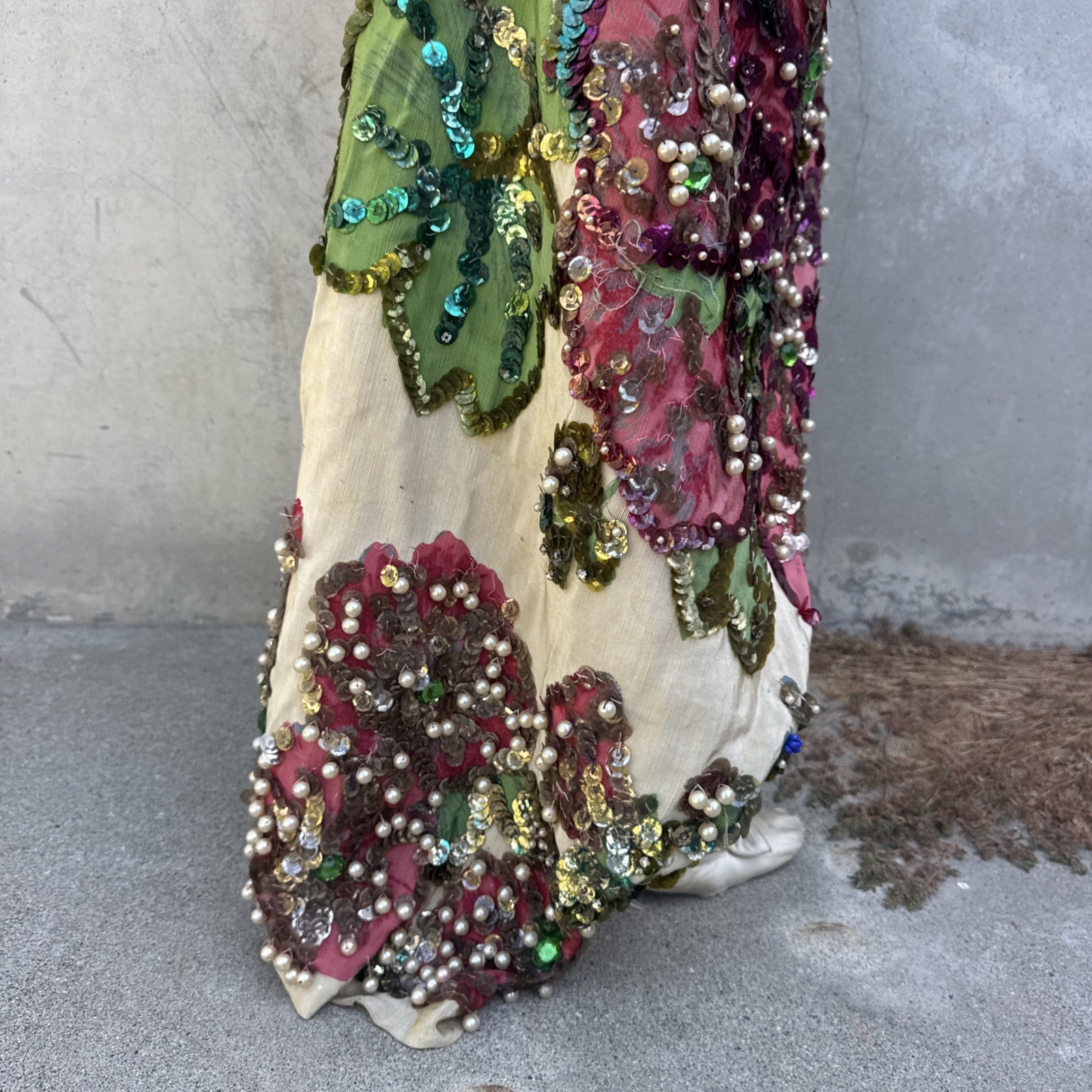 Vintage 1930s Painted Skirt Rhinestones Beading Pearls Flower Showgirl Burlesque