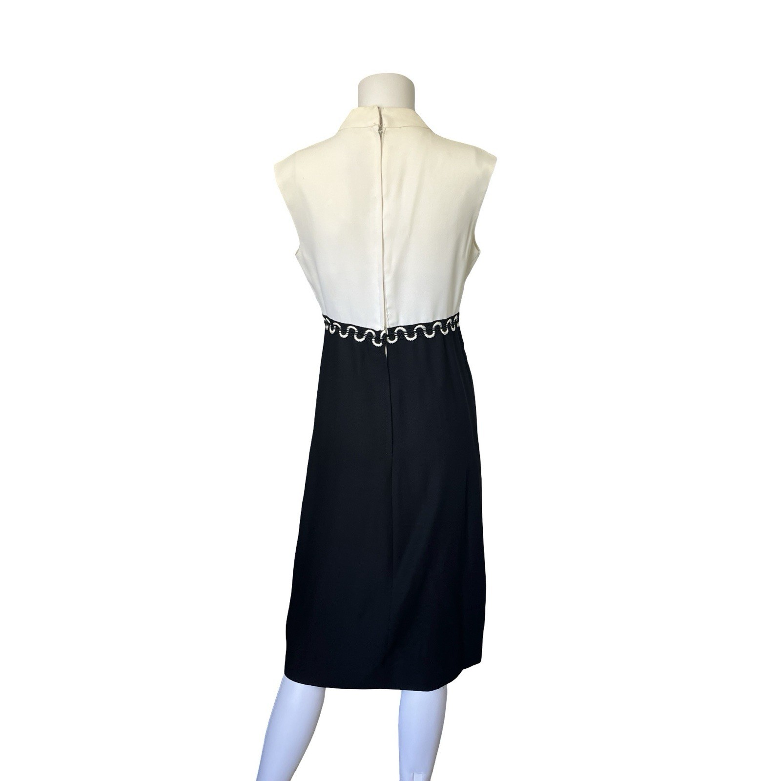 Vintage 70s Black and White Dress Sleeveless Ribbon Trim Secretary Green