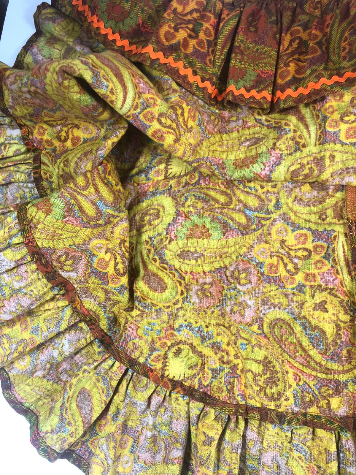 Vintage Hand Made Skirt – one of a kind size Small – Paisley