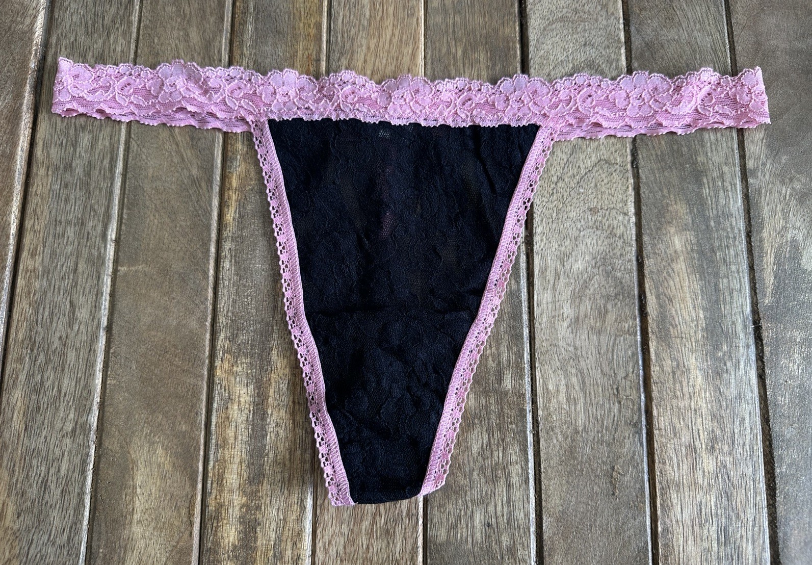 Vtg Hanky Panky One Size S M L Black & Pink Lace Thong String Bikini Panties