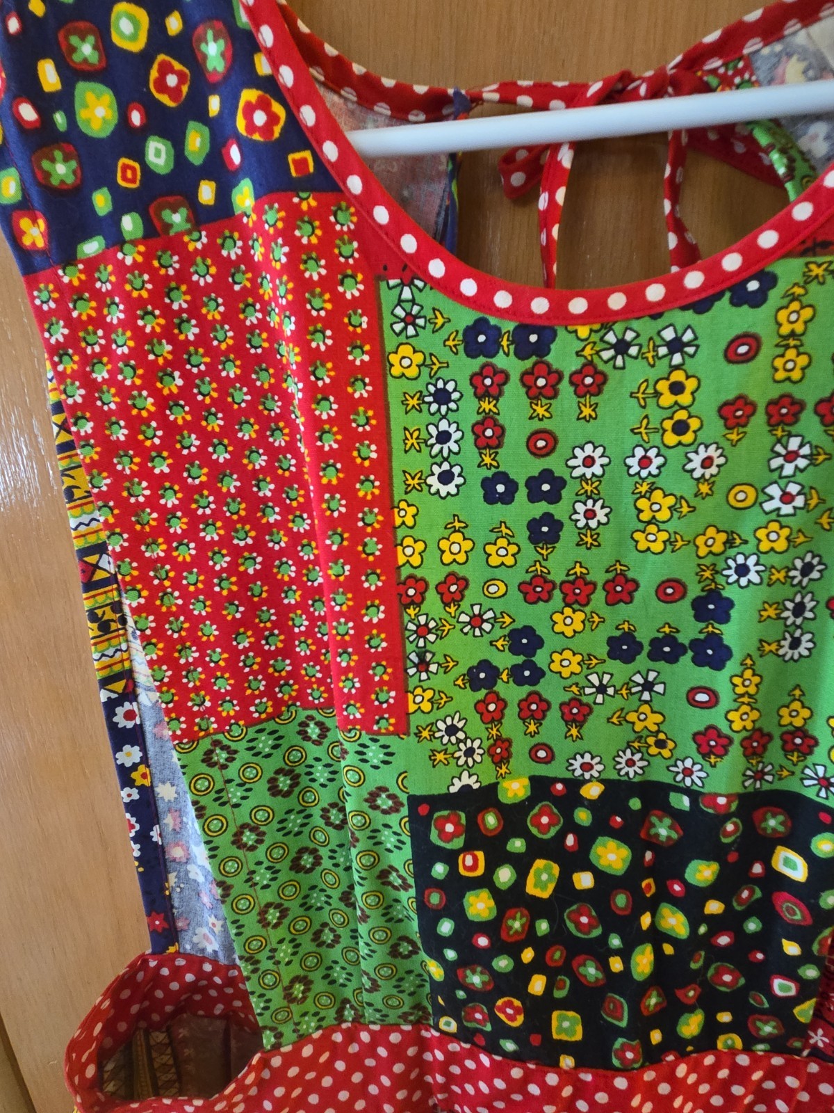 Vintage Design House Patchwork Pinafore Apron Dress Grandma Cottagecore pockets