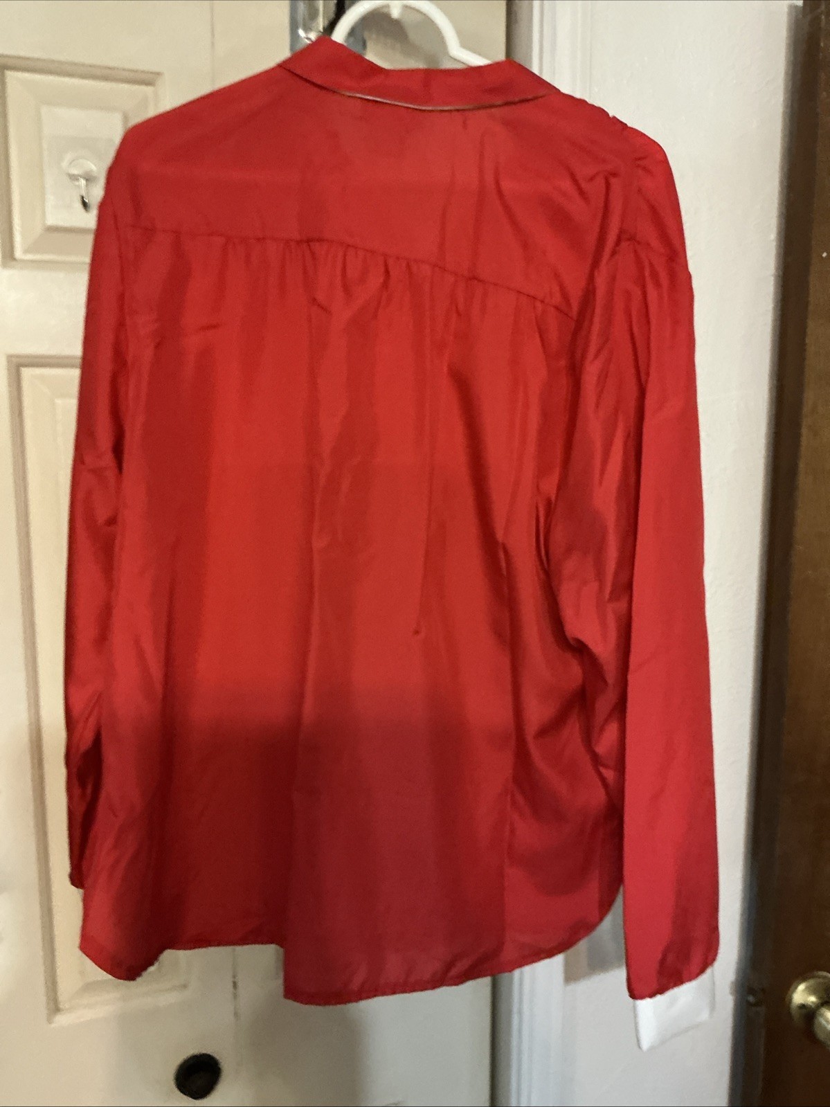 Vintage Sunny Lady Women’s Size 42. Long Sleeves. Excellent Condition. Red