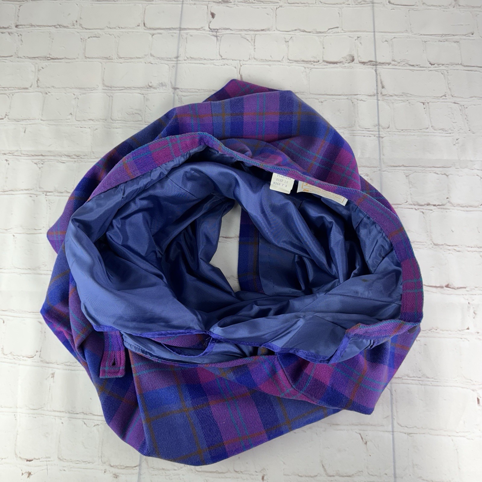 Vintage Pendleton Purple Plaid 100% Virgin Wool Made in USA Midi Skirt Size 10