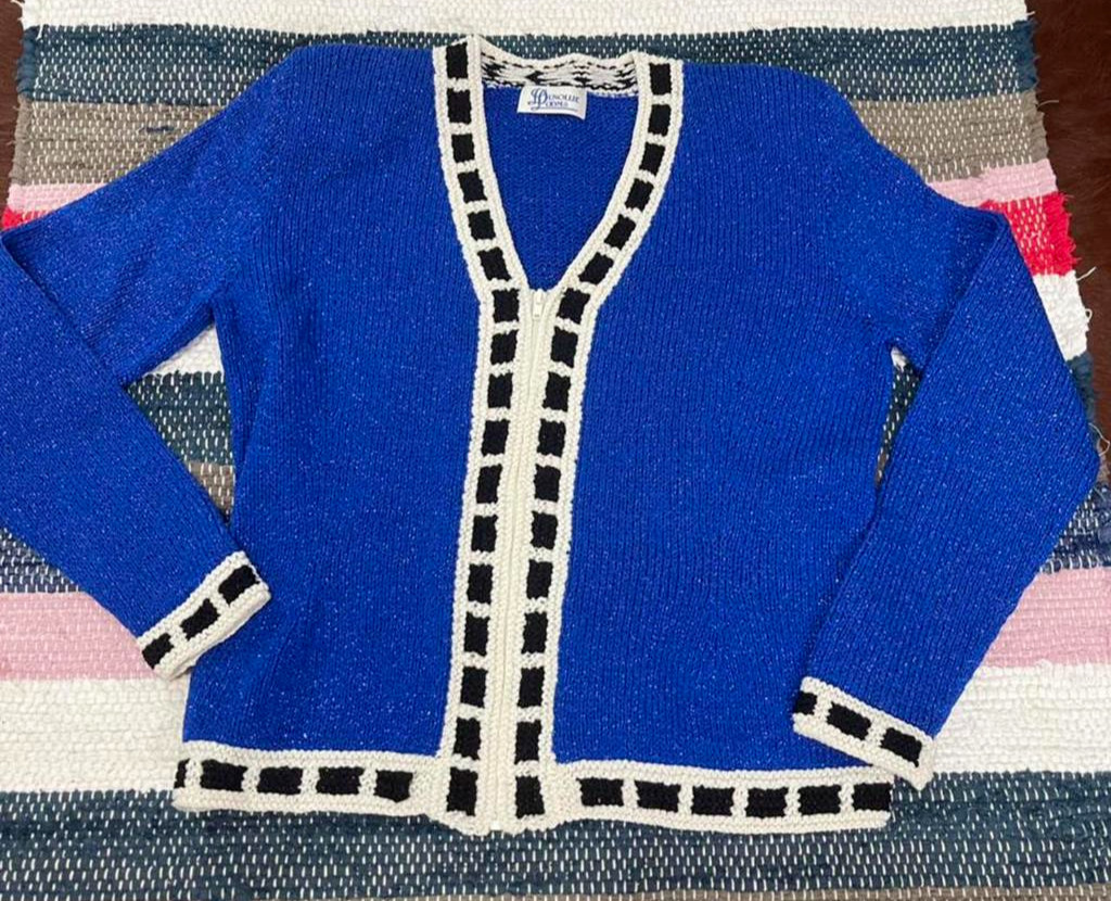 Sparkly Zip up jacket by Dunollie Looms fits size Small Stretch