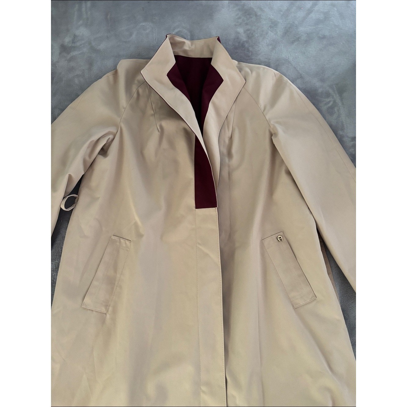 ETIENNE AIGNER Reversible Belted Trench Coat in Burgundy with Beige Sz 10 NWOT