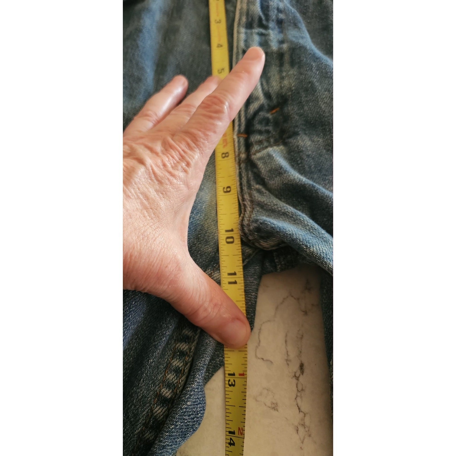 Vintage 80’s White label Levi Strauss Women’s Jeans sz 26″W