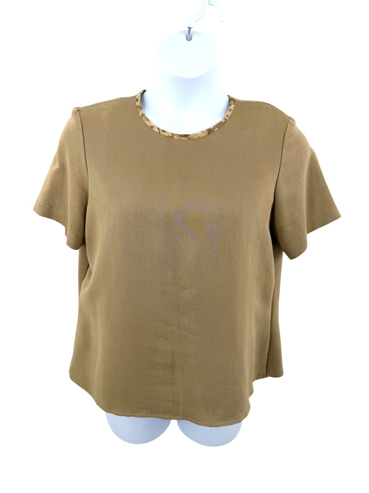 VINTAGE NANCY BOLEN FOR CITY GIRL FEATHER PRINT NECKLINE TRIM & KEYHOLE BUTTON