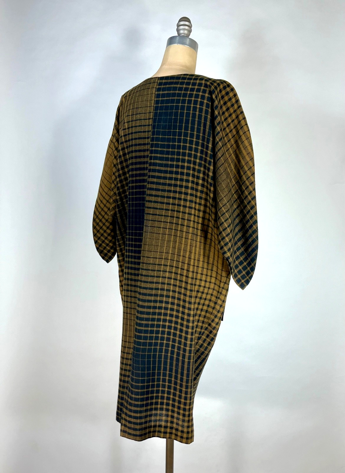 Vintage 1980’s unique JAPANESE DESIGN insp. style wool dress w/morph check print