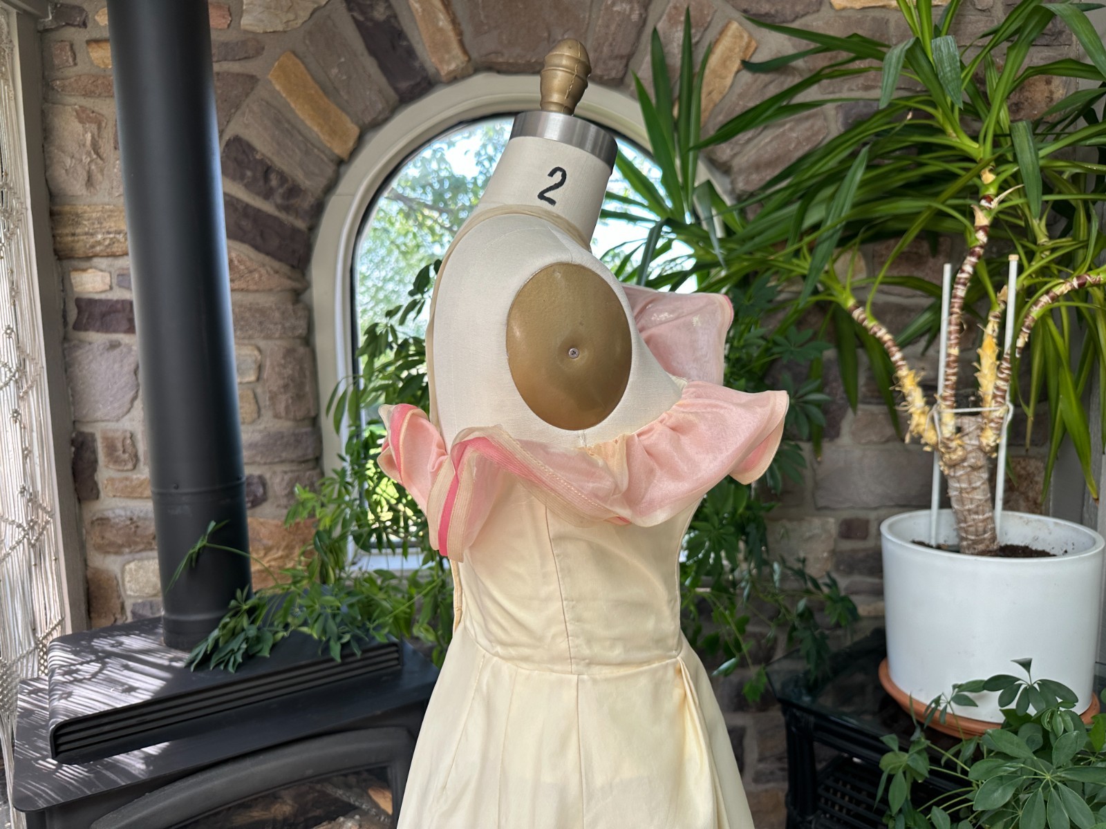 Vintage 1950s Ivory and Pink Silk Organza Off Shoulder Formal Dress Wounded Bird