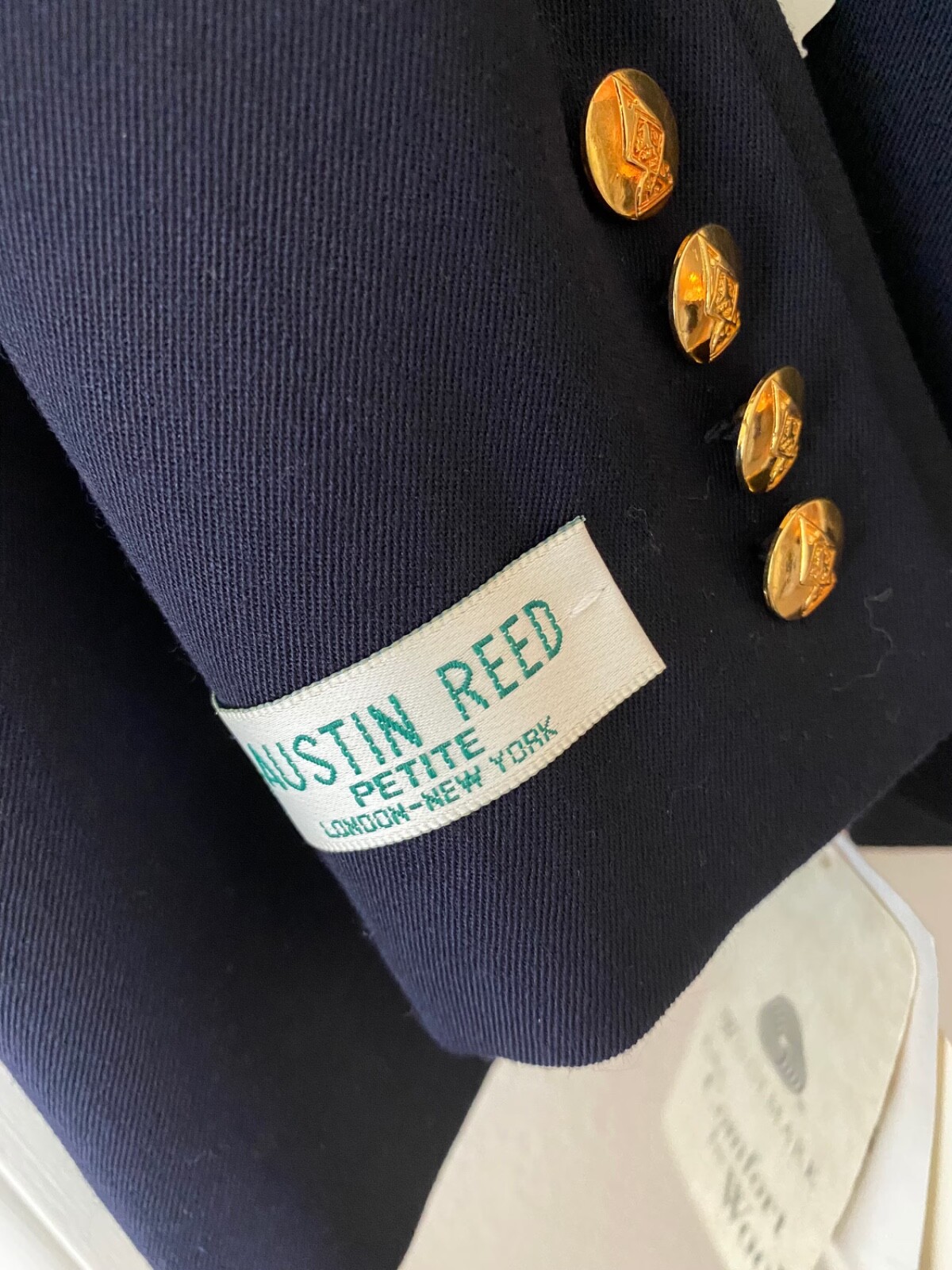 Austin Reed New With Tags Vintage Classic 1990’s Dartmouth Women’s Wool Blazer S