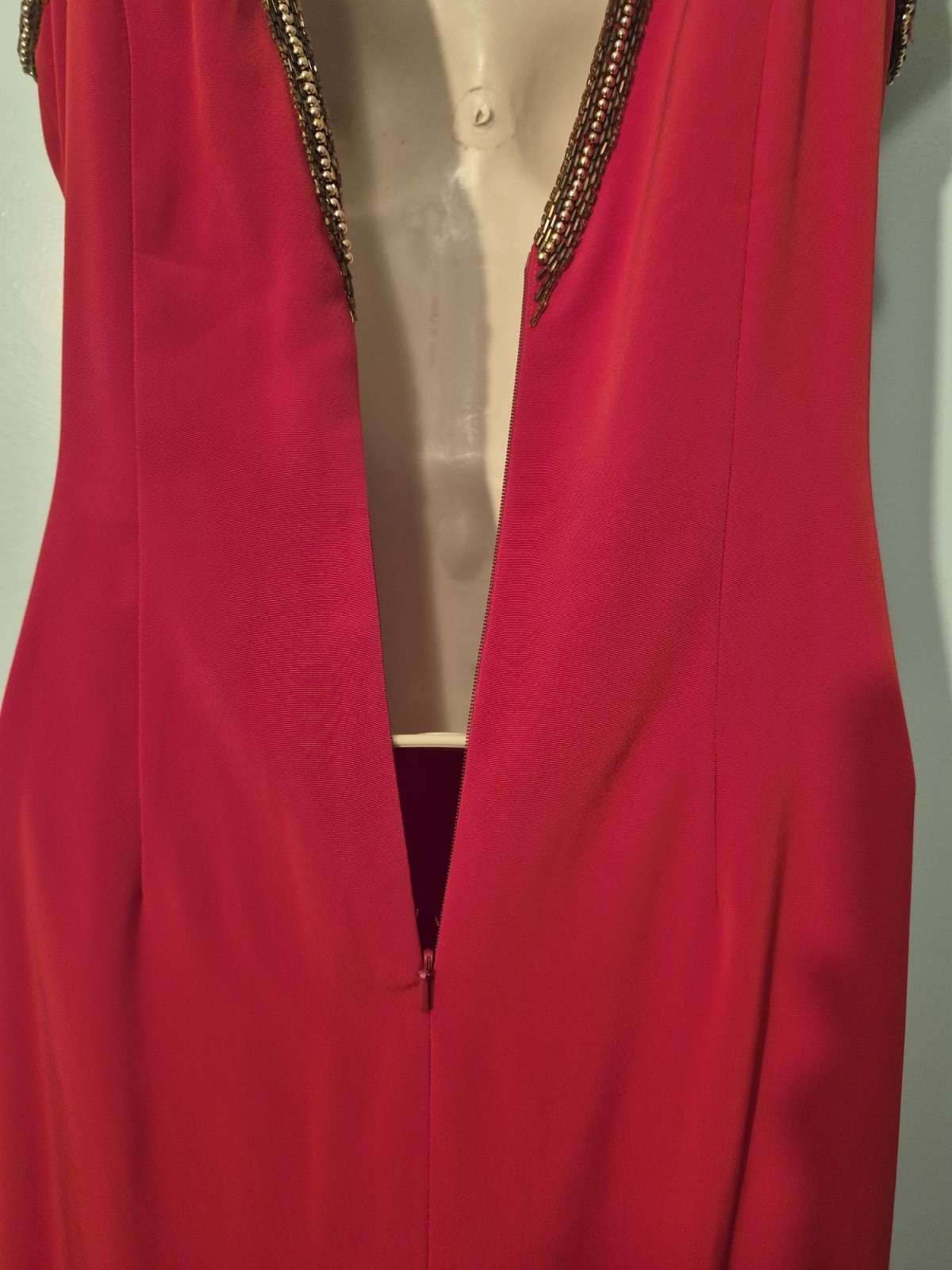 VTG Oscar Collection Red Beaded Maxi Dress Sleeveless Evening Gown Star Applique